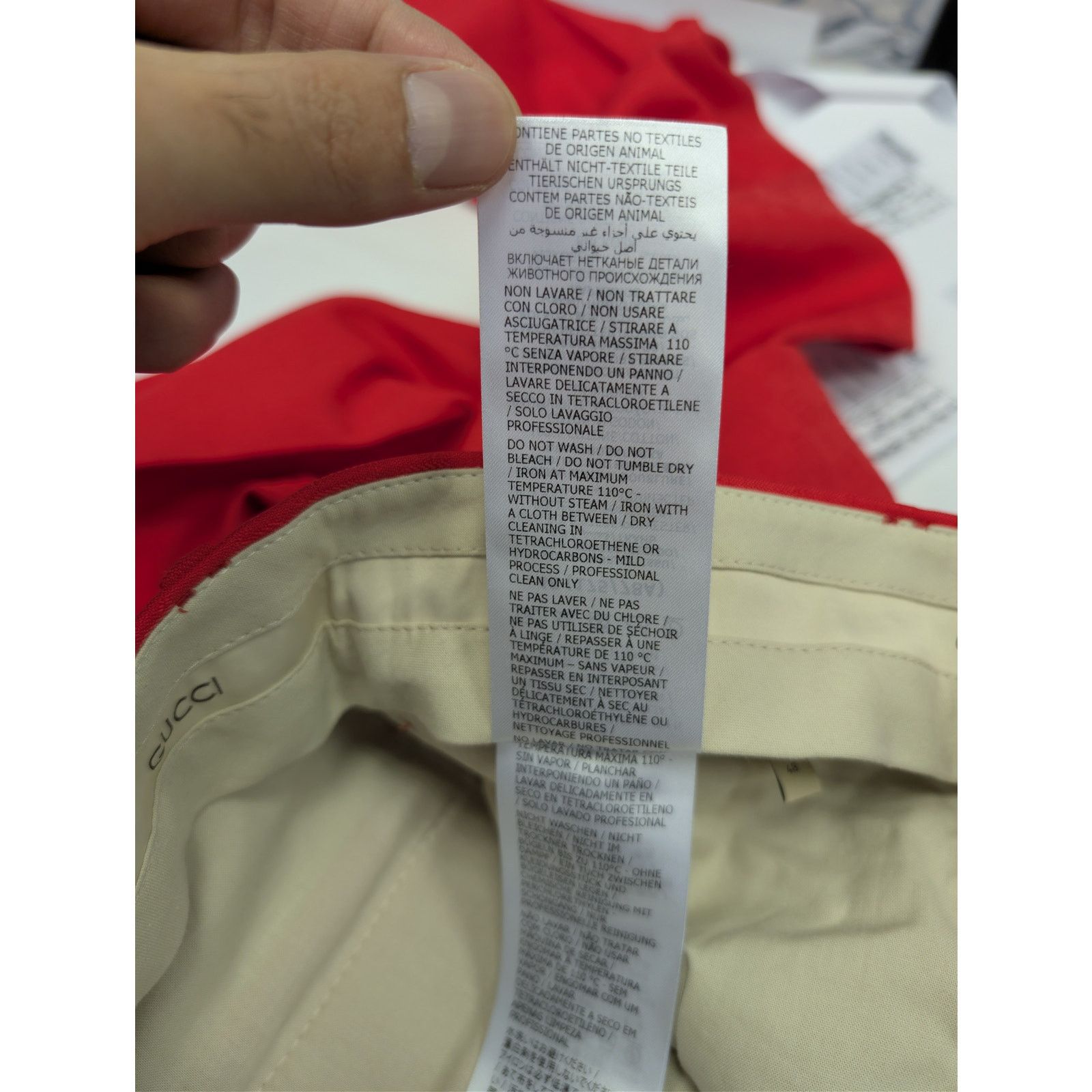 Gucci o1rshd1 Formal Pants in Red Size US 32 / EU 48 - 17 Thumbnail