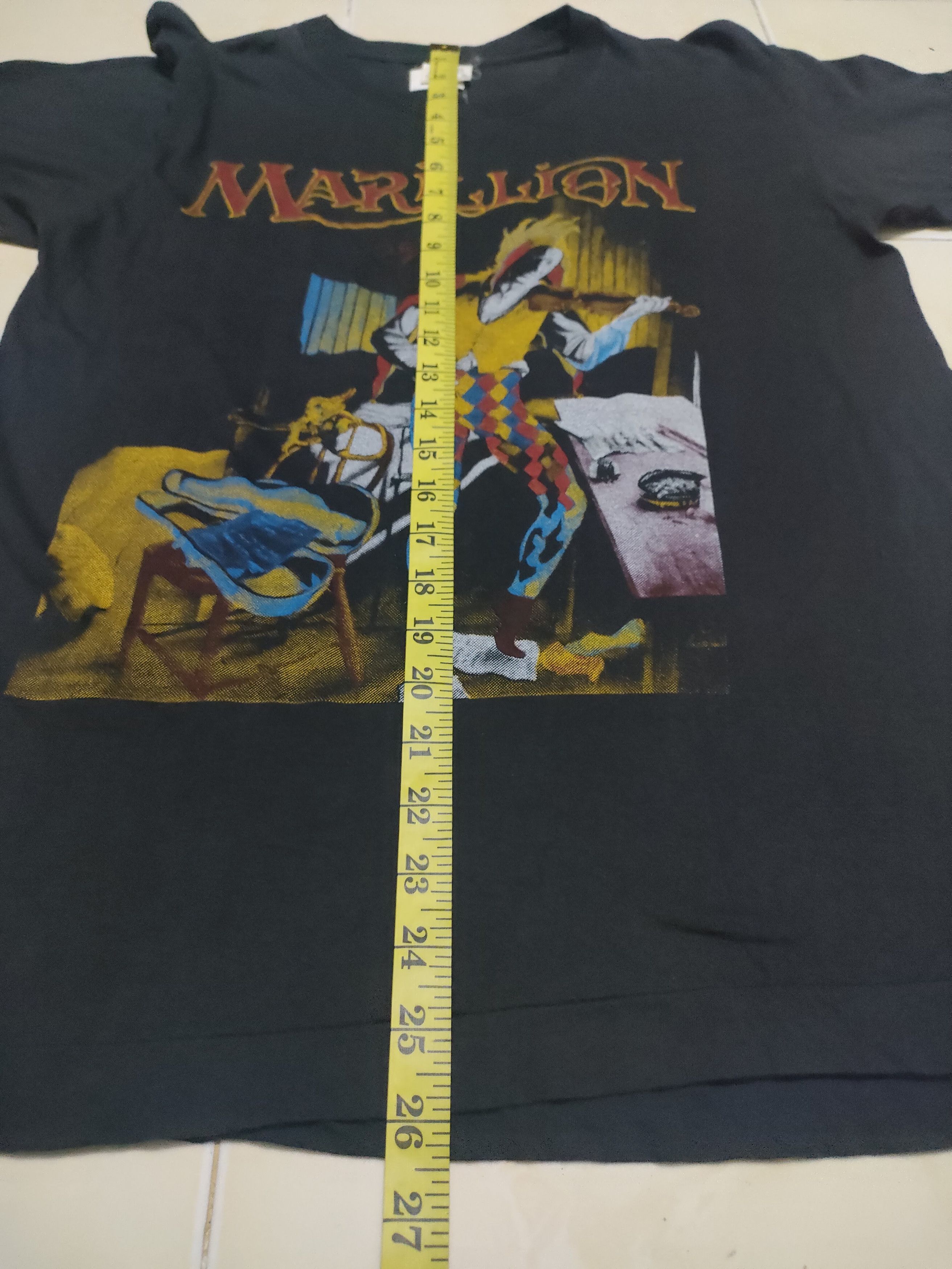 Vintage Vintage Rare Band Marillion Music Tour Rock Tee Size US L / EU 52-54 / 3 - 7 Thumbnail