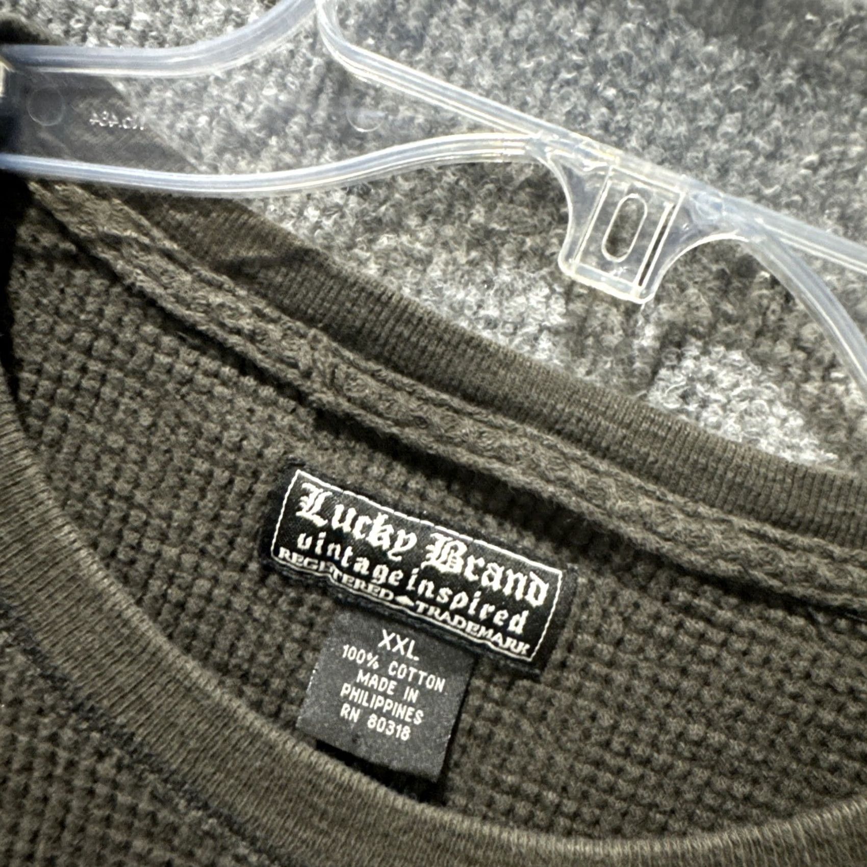 Lucky Brand VINTAGE Lucky Brand Thermal T-Shirt Long Sleeve Pullover 2XL Gray Mens Graphic T-Shirt 2000s Men’s Size US XXL / EU 58 / 5 - 7 Thumbnail