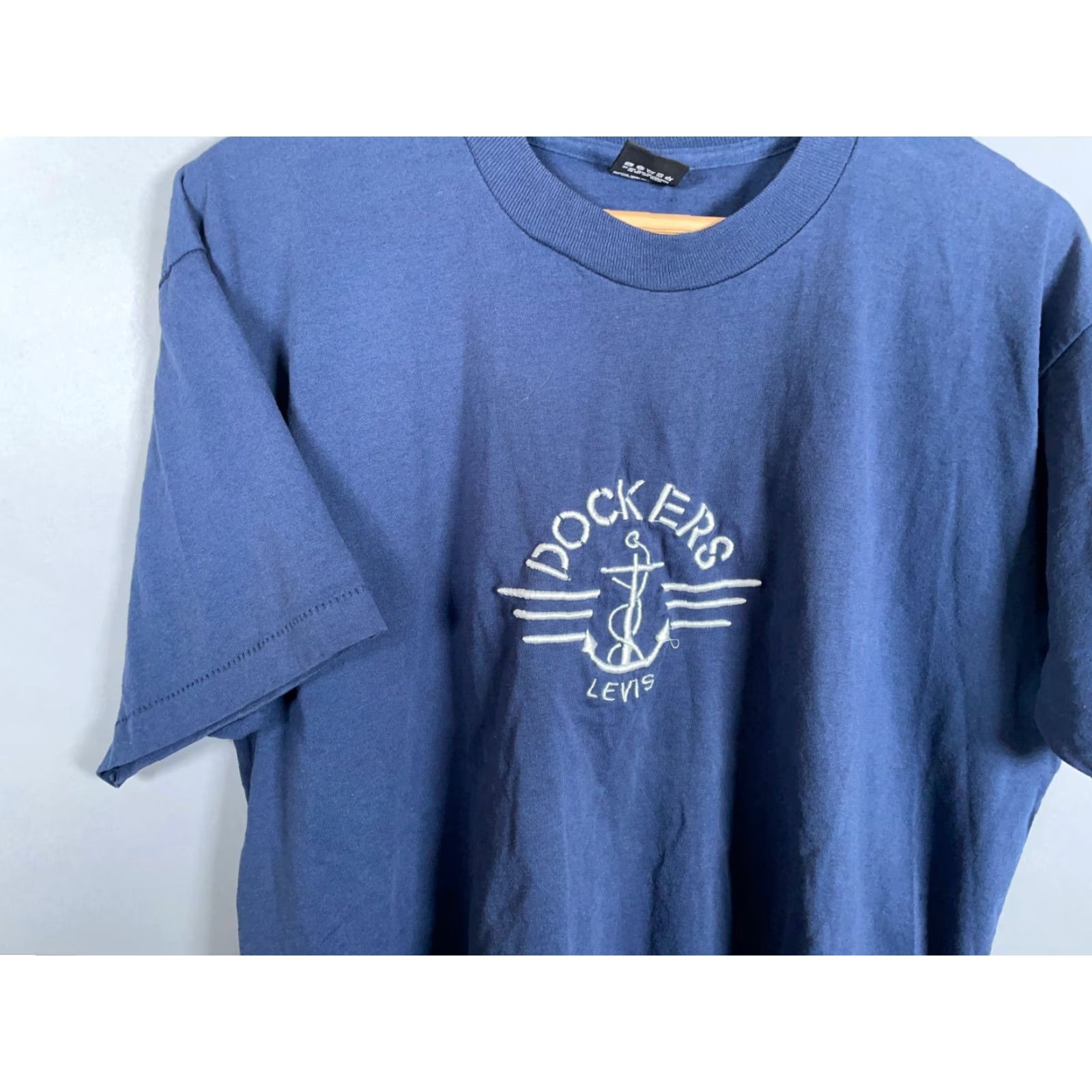 Dockers VTG Dockers x Levi's Embroidered Logo T-Shirt Adult Large Blue Single Stitch Size US L / EU 52-54 / 3 - 7 Thumbnail