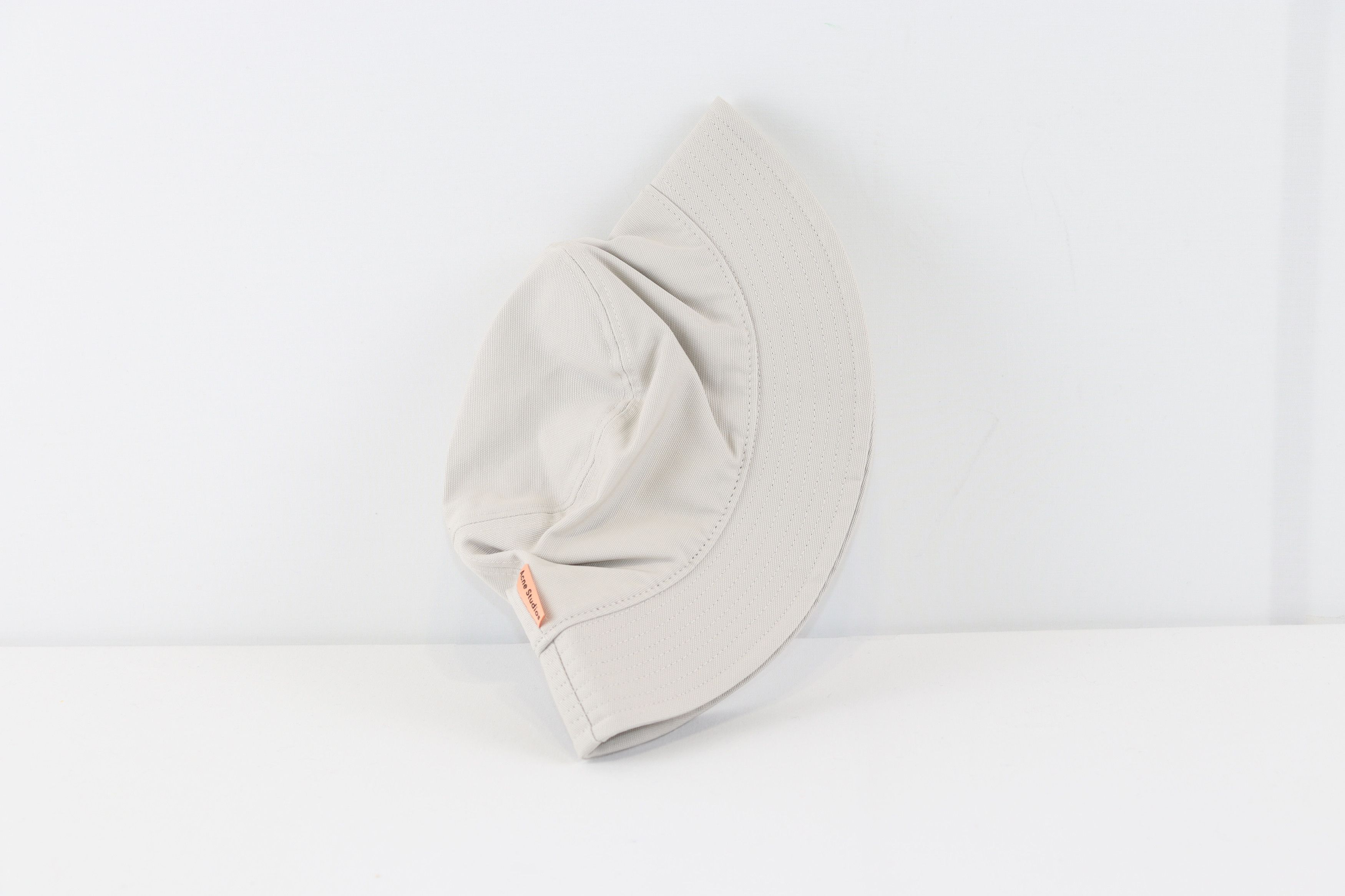 Acne Studios o1rshd1 Size: OS / Logo Bucket Hat in Oat Beige Size ONE SIZE - 7 Thumbnail