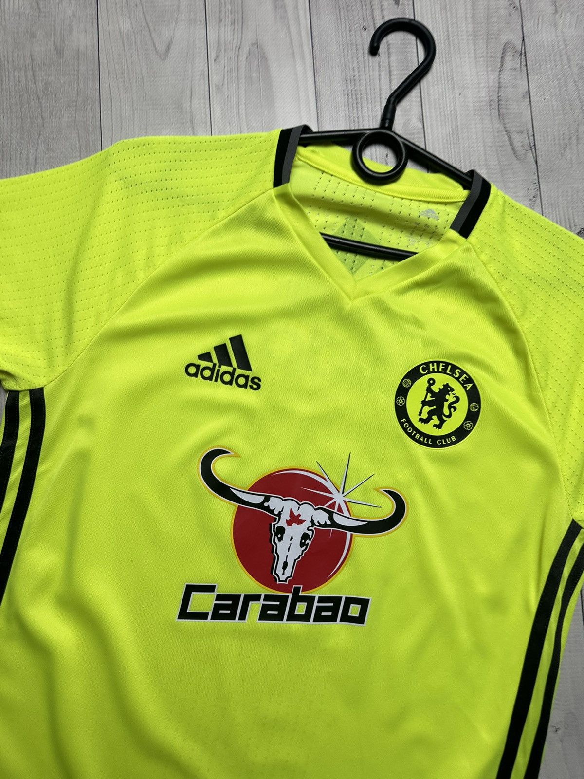 Adidas × Chelsea Soccer × Vintage Vintage adidas Chelsea soccer jersey size S logo yellow Size US S / EU 44-46 / 1 - 2 Thumbnail