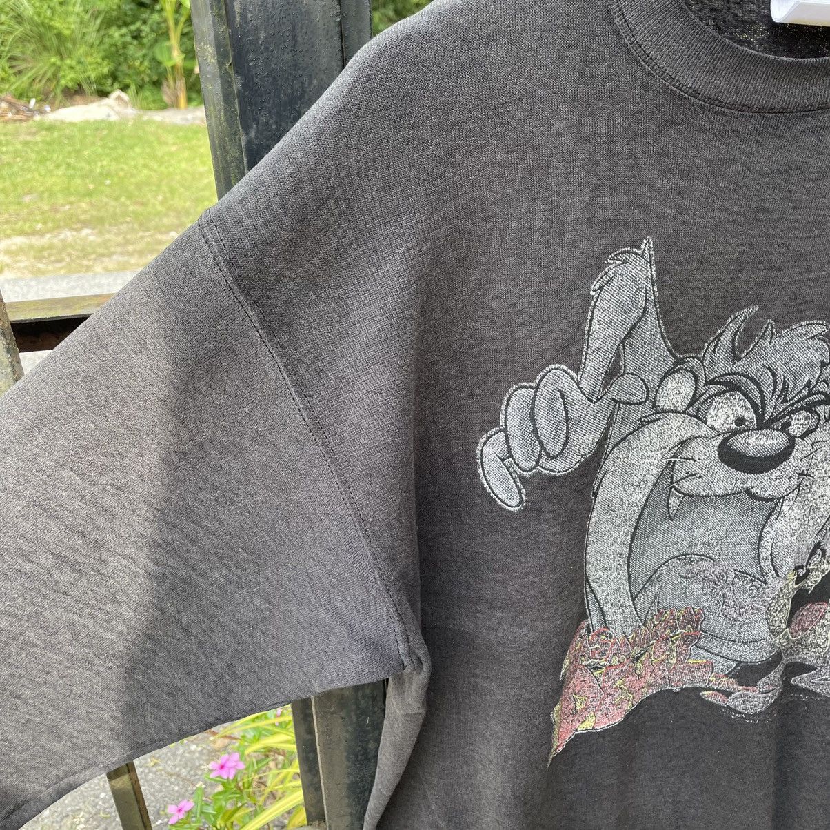 Vintage 🔥Vintage 90s Tazmania Big Logo Faded Distress Sweatshirts Size US M / EU 48-50 / 2 - 6 Thumbnail