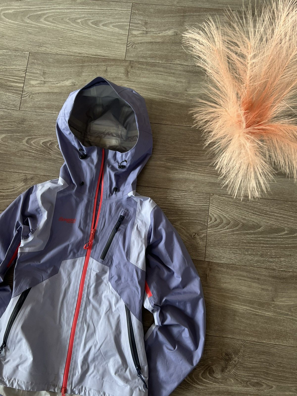 Bergans of Norway × Designer ‼️Bergans Pro Lim Series Cecilie Dermizax System Ski Jacket‼️ Size L / US 10 / IT 46 - 7 Thumbnail