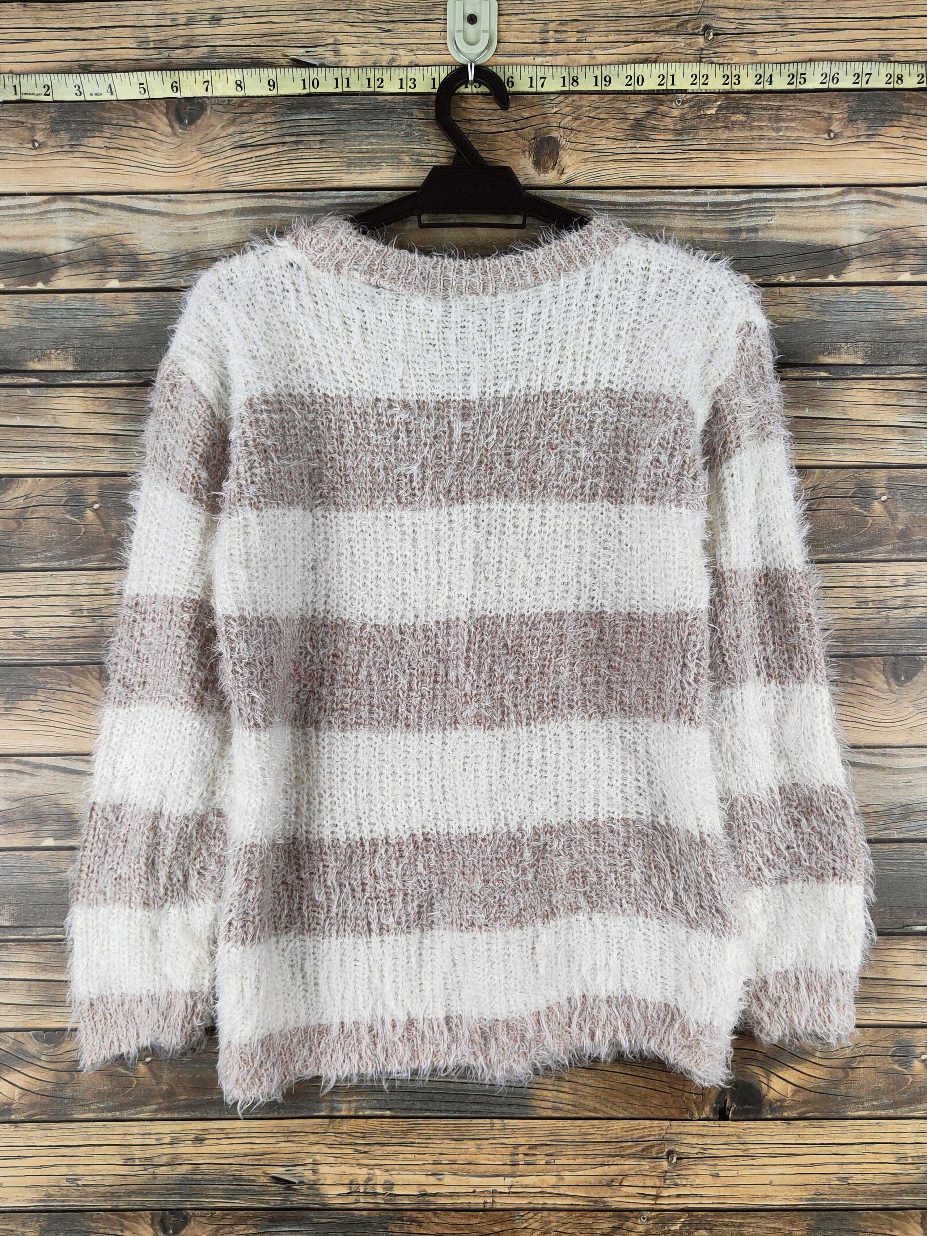 Japanese Brand DL A Lla Moda Beige Cream Fur Mohair Knitwear #46-444 Size M / US 6-8 / IT 42-44 - 7 Thumbnail