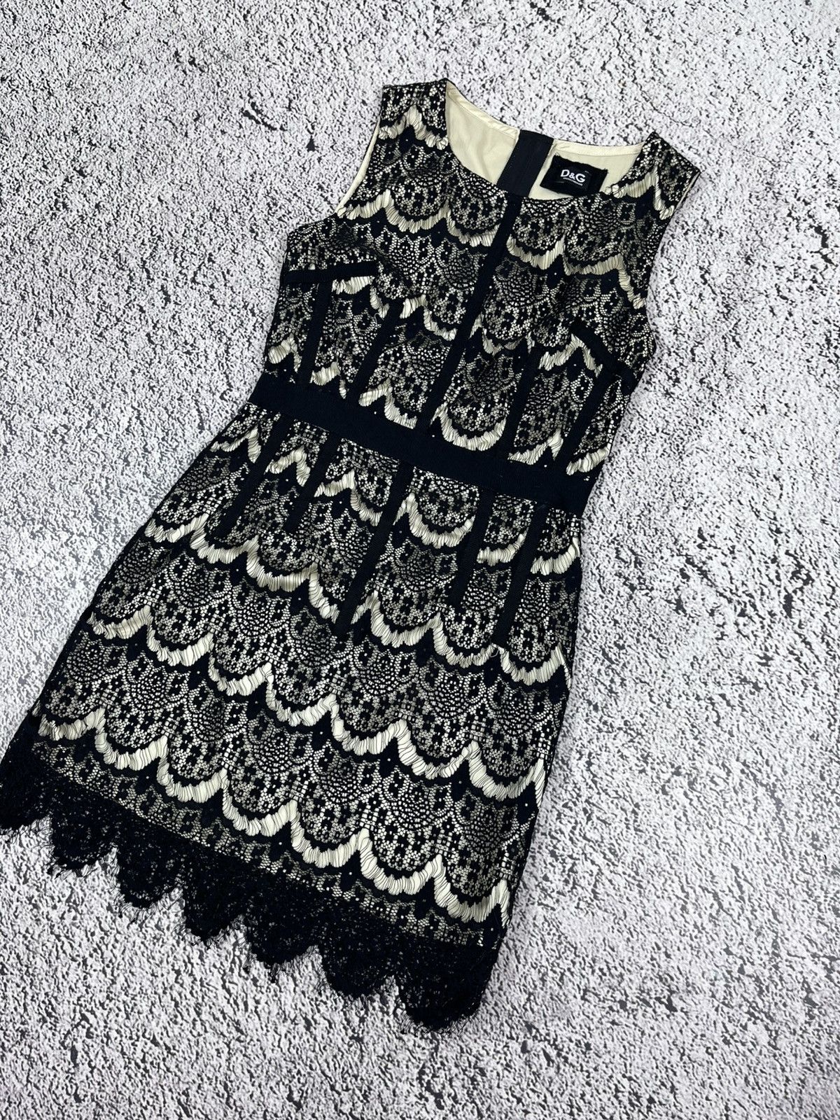 Dolce & Gabbana Vintage D&G Dolce & Gabbana Black Lace Sexy Mini Dress 2000s Size XS / US 0-2 / IT 36-38 - 3 Thumbnail