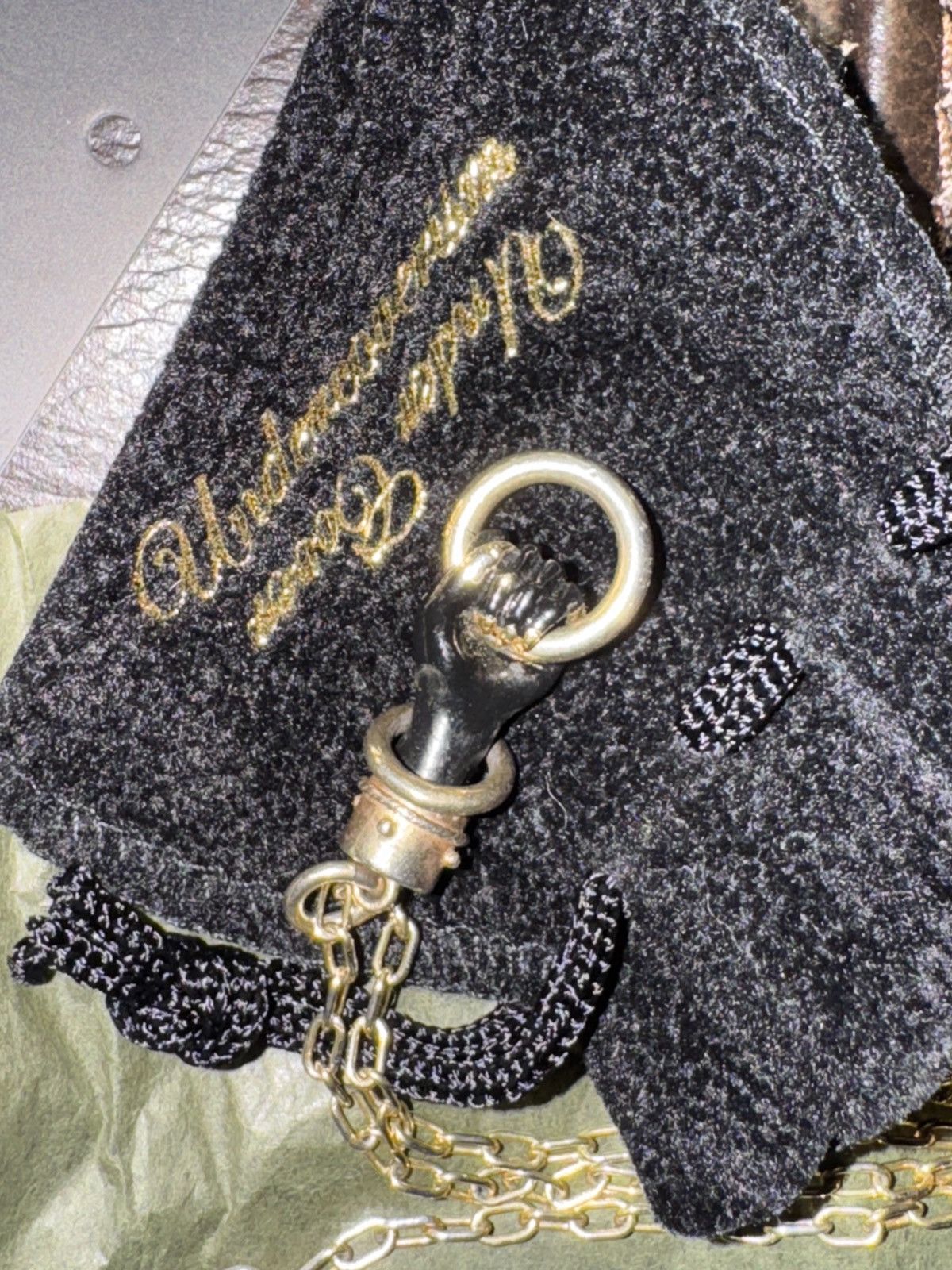 Undercover Undercover victorian hand Size ONE SIZE - 1 Thumbnail