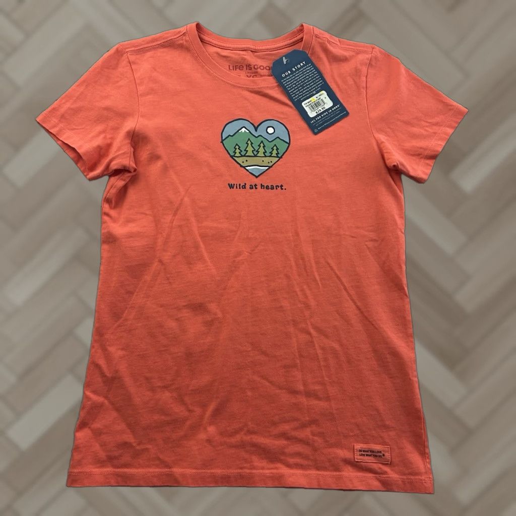 Life is Good NEW Life Is Good Wild At Heart Crusher Tee Short Sleeve T Shirt Women's XS Peach Size XS / US 0-2 / IT 36-38 - 1 Thumbnail
