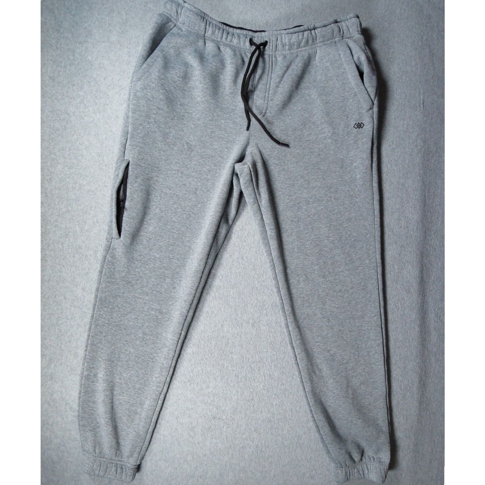 Vintage Leg3nd Pants Mens XLarge Gray Sweatpants Jogger Fleece Active Casual Legend Mens Regular Size Gray Pants Leg3nd Symptoms Size US 31 - 2 Thumbnail