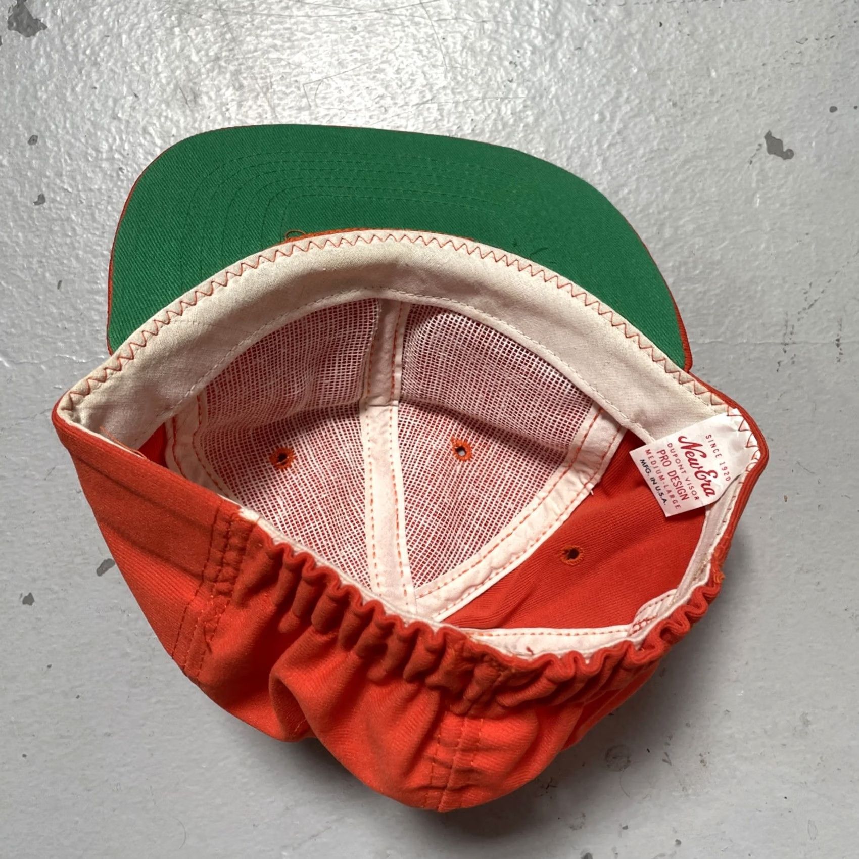 New Era VINTAGE New Era Cap Shirt? (No) Size ONE SIZE - 8 Thumbnail