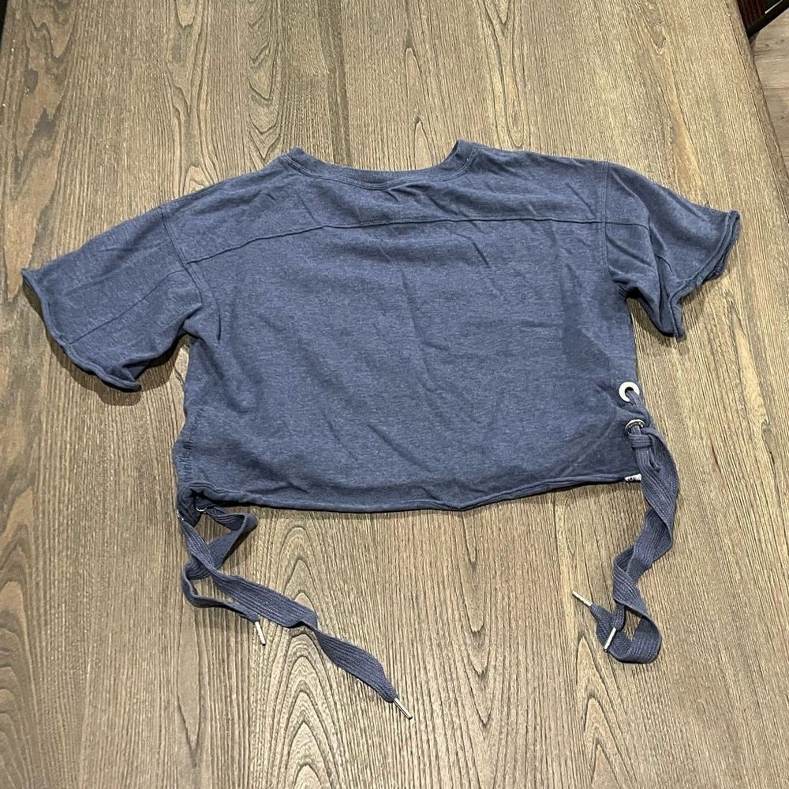 Calvin Klein Calvin Klein Performance Athletic Gray Top Size M Size M / US 6-8 / IT 42-44 - 3 Thumbnail