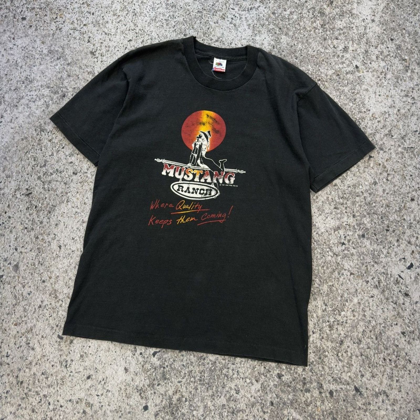 Vintage 90s Mustang Ranch Brothel Shirt Thrashed Faded ERD Grunge Size US L / EU 52-54 / 3 - 7 Thumbnail