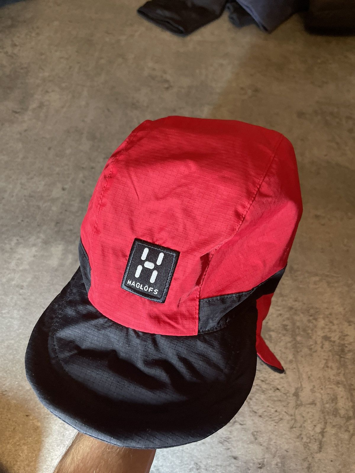 Haglofs Vintage Y2K Haglofs Black Outdoor Hat Gap Windstopper Size ONE SIZE - 1 Thumbnail