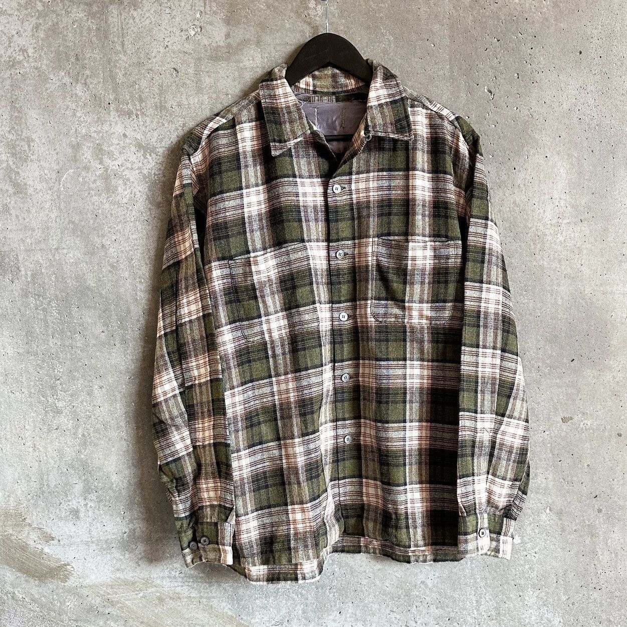Vintage Vintage 60’s Plaid Button Up Flannel Shirt Size US L / EU 52-54 / 3 - 1 Thumbnail