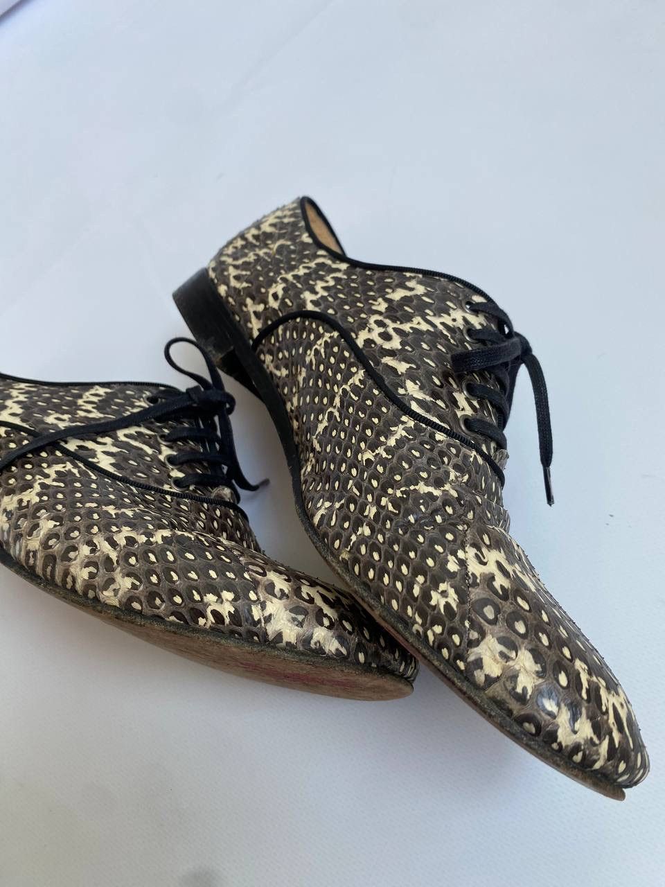 Christian Louboutin Christian Louboutin Lace Ups Low Top Snakeskin Size US 10 / IT 40 - 8 Thumbnail