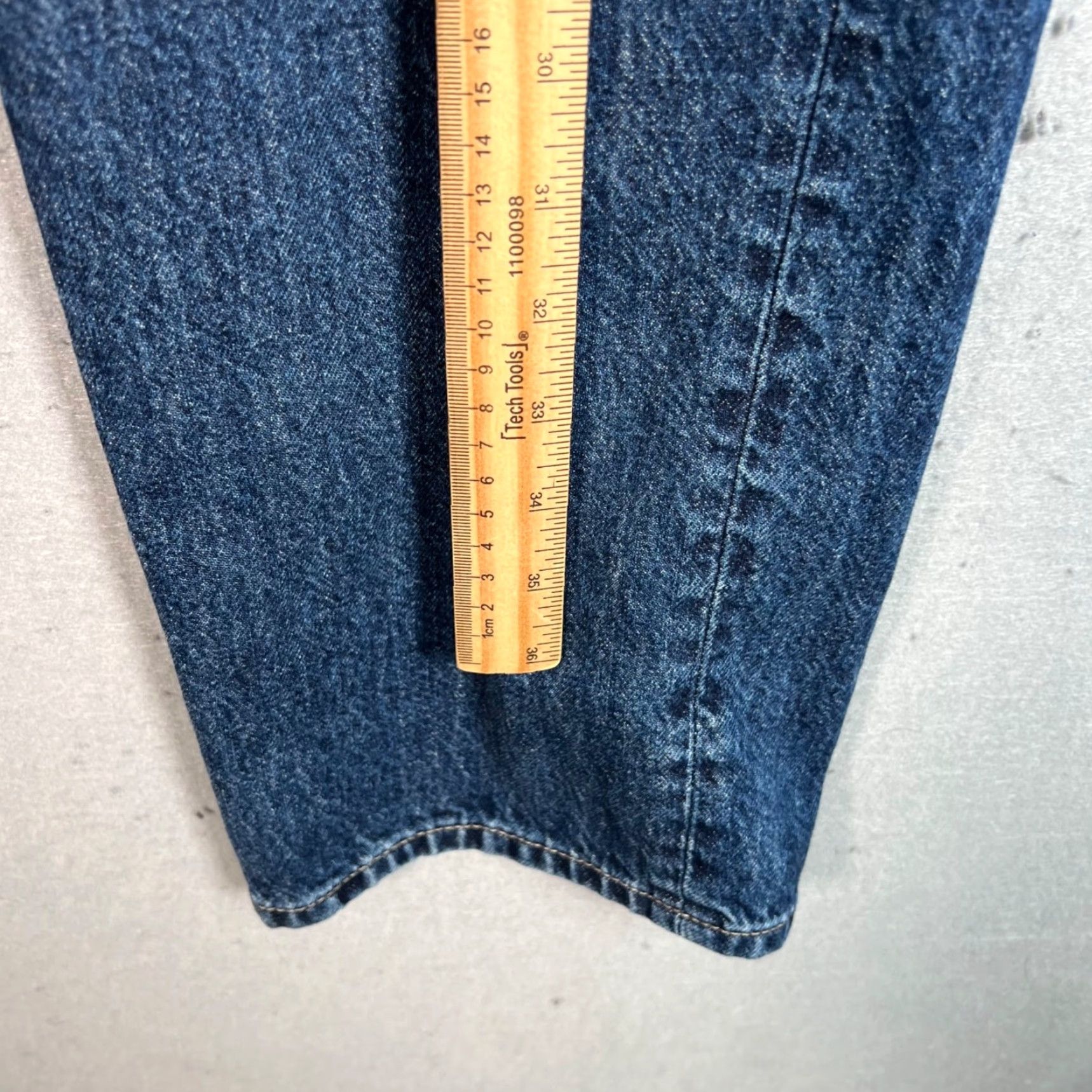 Uniqlo VINTAGE Uniqlo Jeans Mens 32 Blue Regular Fit Straight Leg Cotton Denim 5-Pocket Inseam 30" Mid Rise Mens jeans Size US 32 / EU 48 - 6 Thumbnail