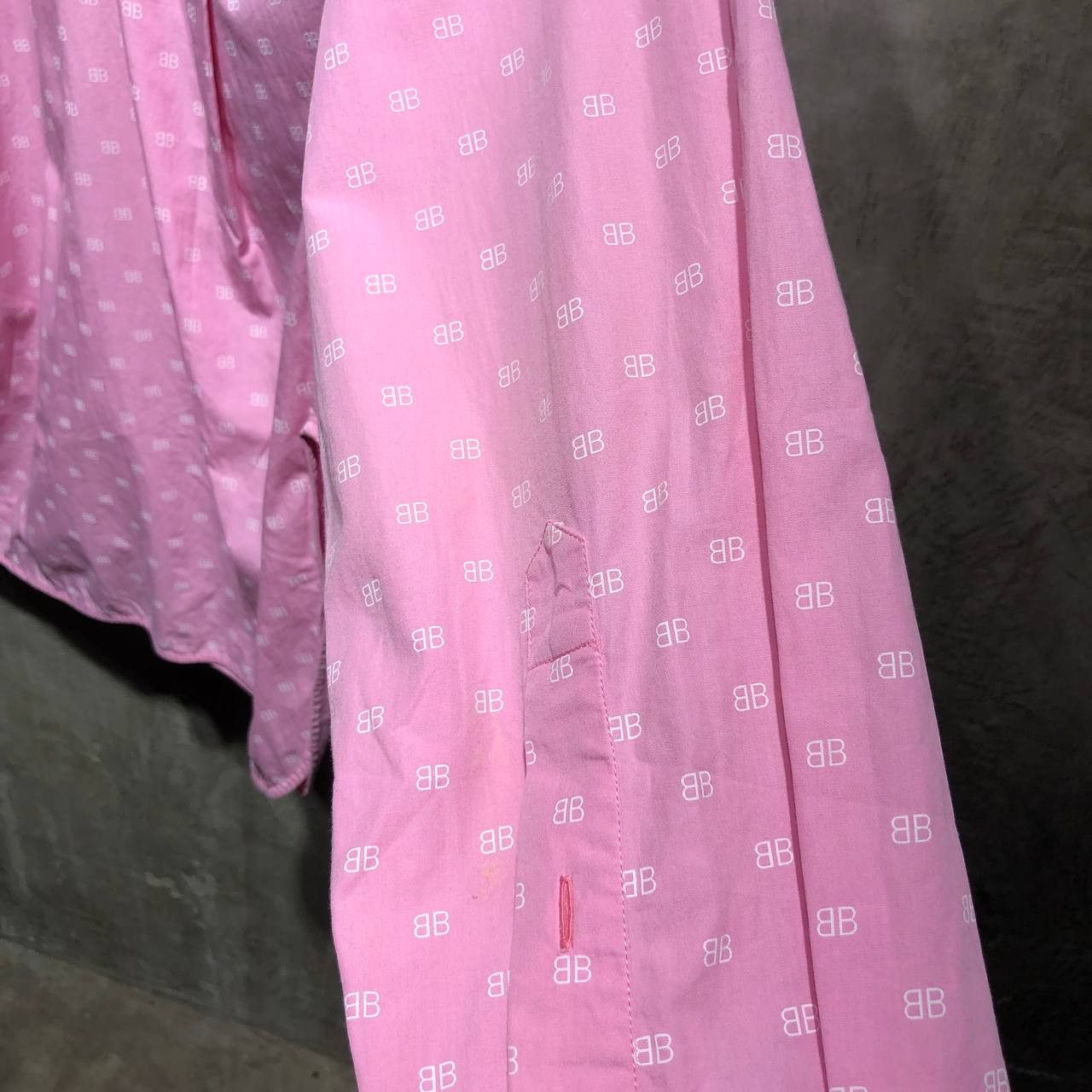 Balenciaga Balenciaga BB logo all over print poplin shirt Size L / US 10 / IT 46 - 14 Thumbnail