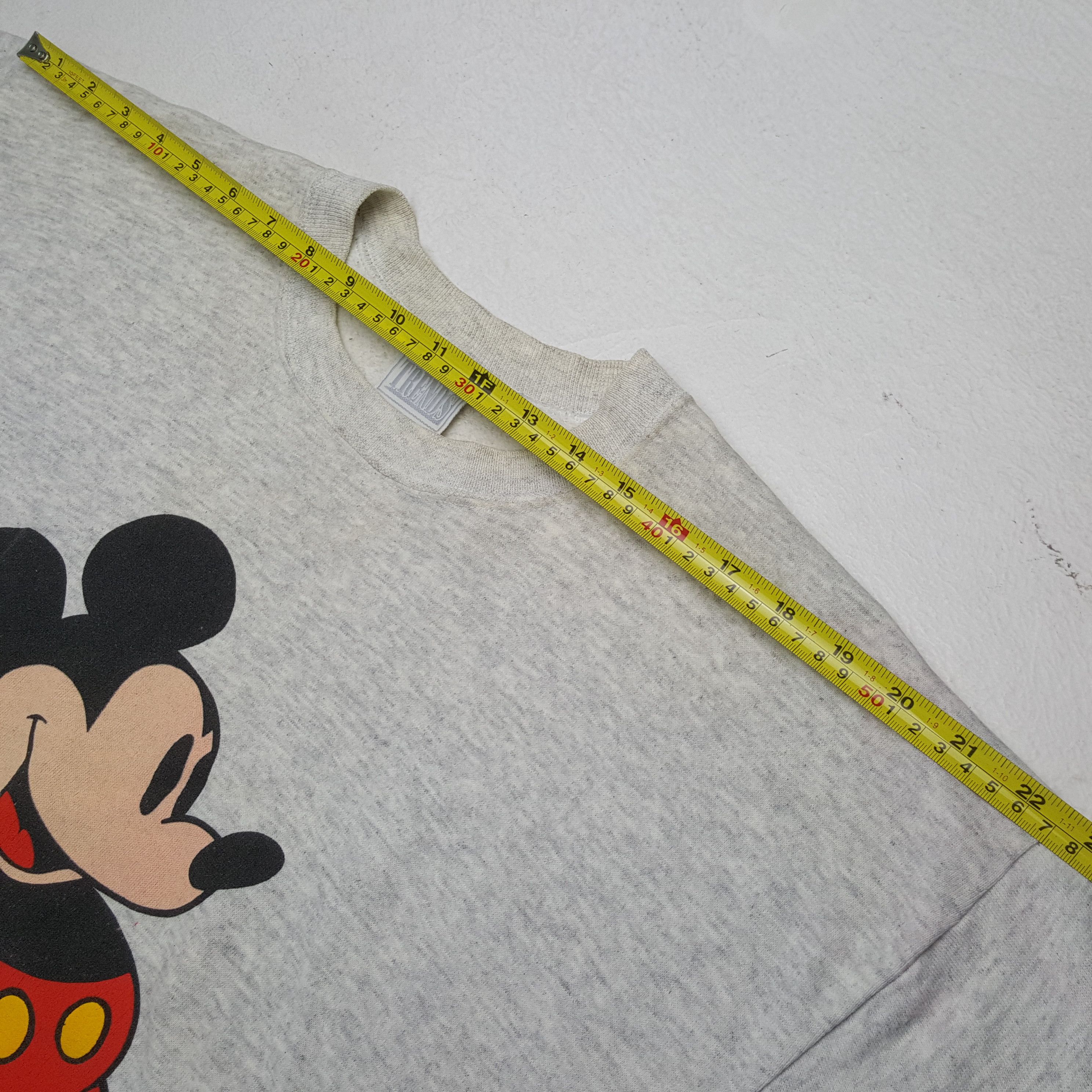 Disney Mickey Mouse Disney Character Vintage Sweatshirt RR6 Size US L / EU 52-54 / 3 - 6 Thumbnail