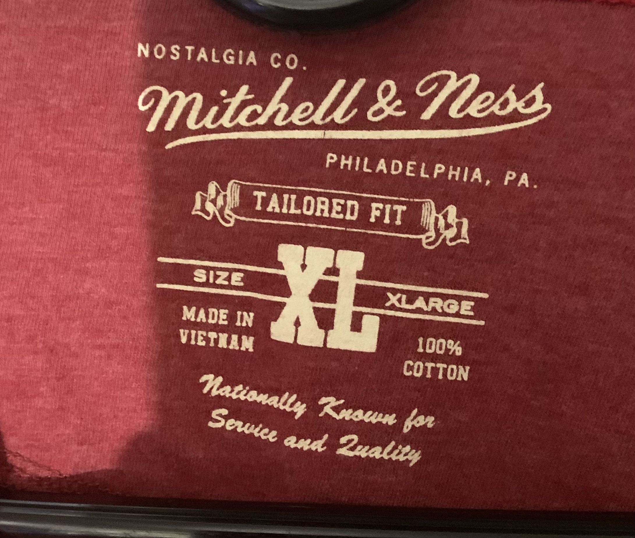 Mitchell & Ness Mitchell & Ness Detroit Red Wings 3/4 Sleeve T-Shirt XL Mens Size US XL / EU 56 / 4 - 3 Thumbnail