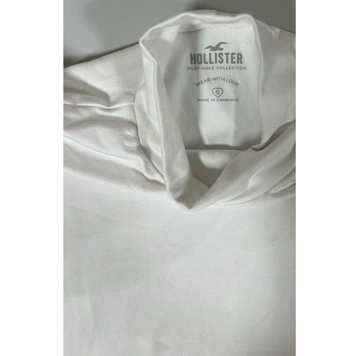 Hollister Hollister White Long Sleeve Turtleneck Top Blouse Size S 🤍✨ Size S / US 4 / IT 40 - 3 Thumbnail