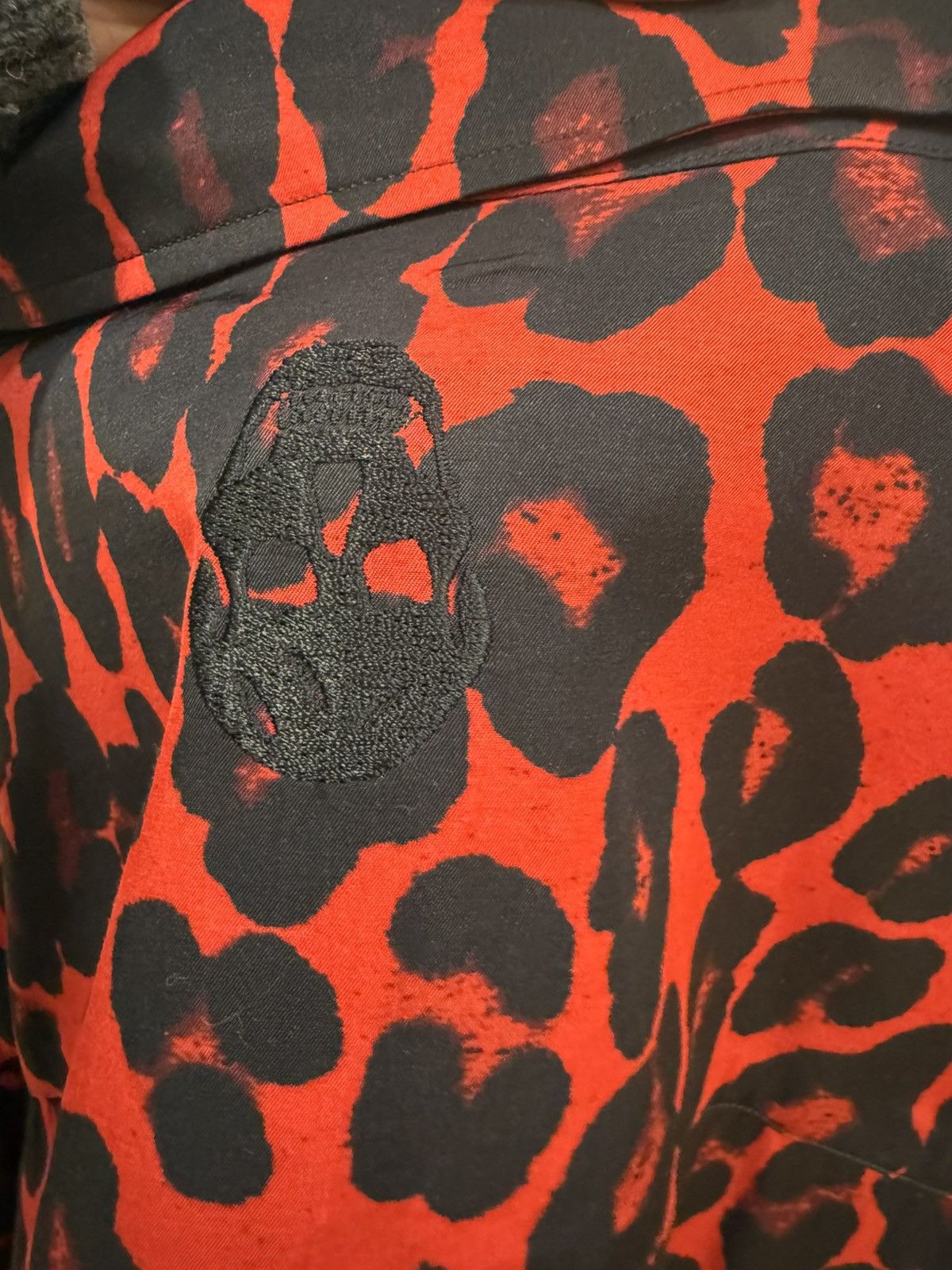 Alexander McQueen Leopard print camp shirt size 15++ Size US M / EU 48-50 / 2 - 12 Thumbnail