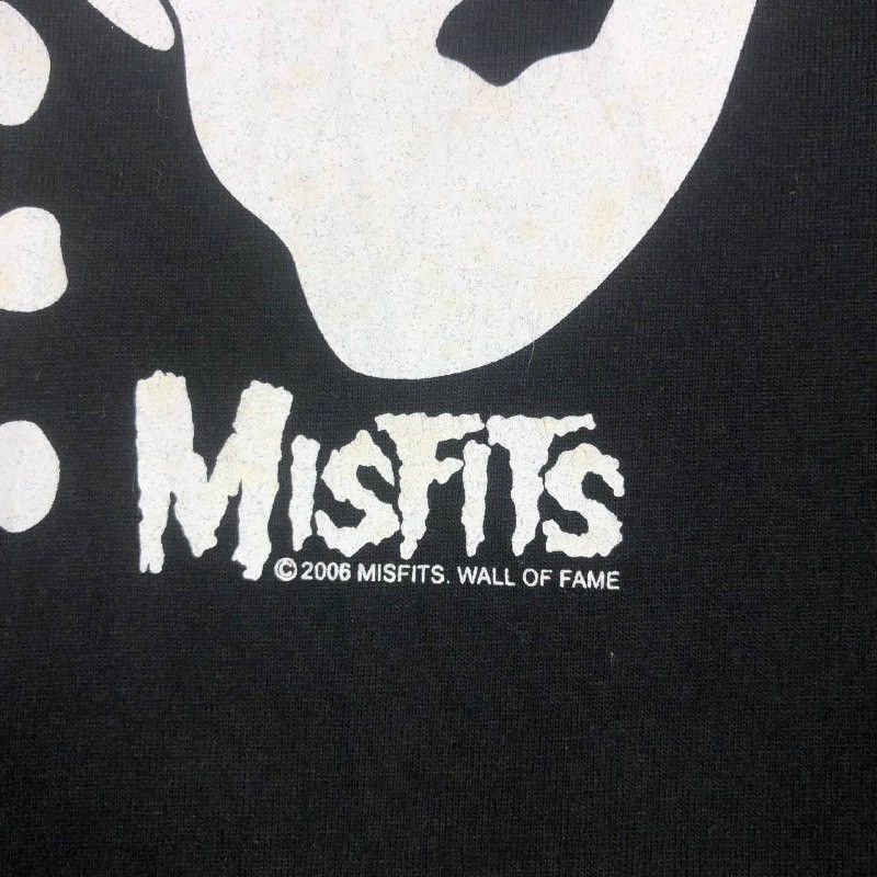 Band Tees Vintage 2006 Misfits Skeleton Wall Of Fame T-shirt Size US L / EU 52-54 / 3 - 9 Thumbnail