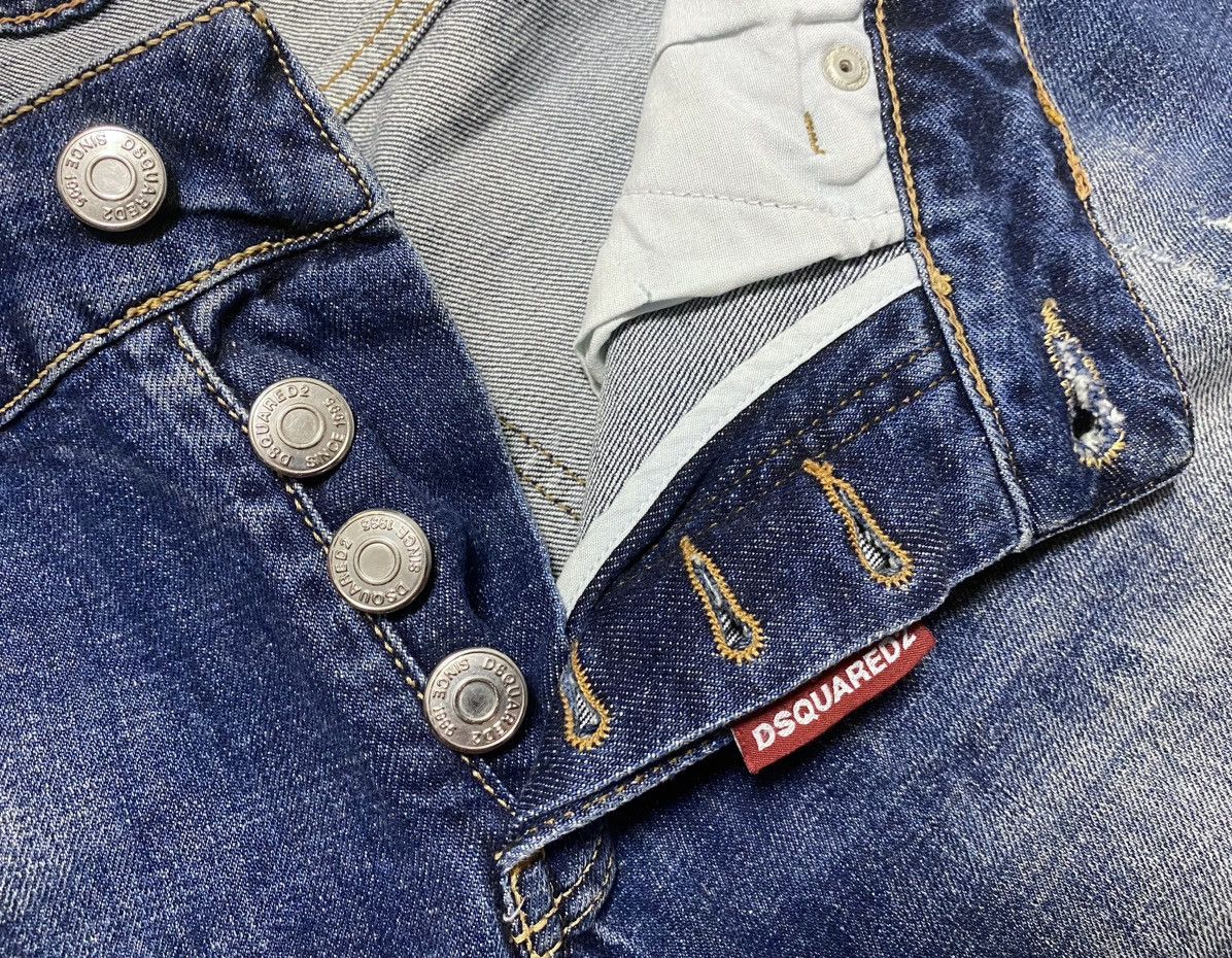 Dsquared2 Dsquared2 Distressed Washed Torn Denim Jeans Big Leather Tag Size US 38 / EU 54 - 17 Thumbnail