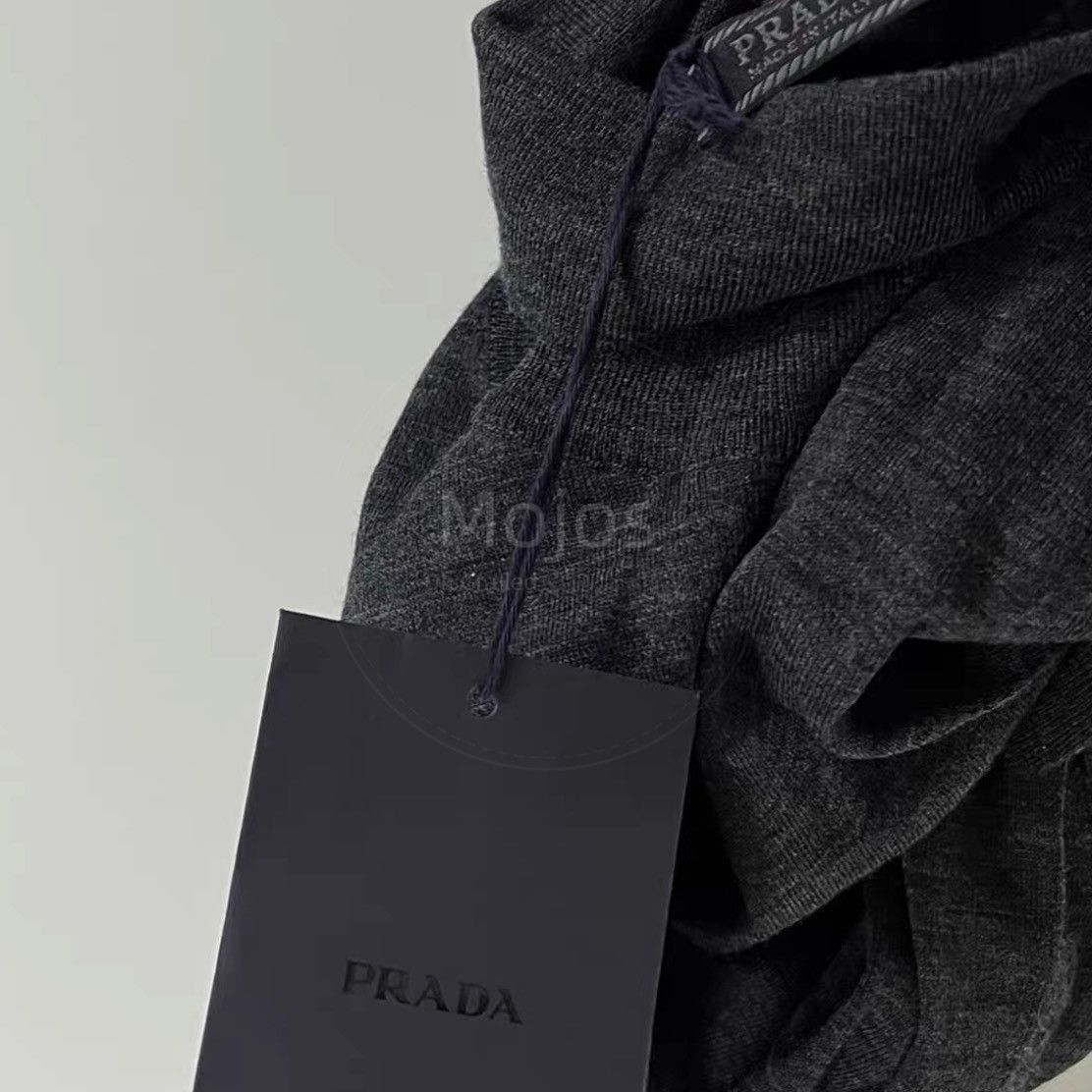 Prada Sz 50 Prada Dark Grey Black Label Knitwear-2508 Size US M / EU 48-50 / 2 - 5 Thumbnail