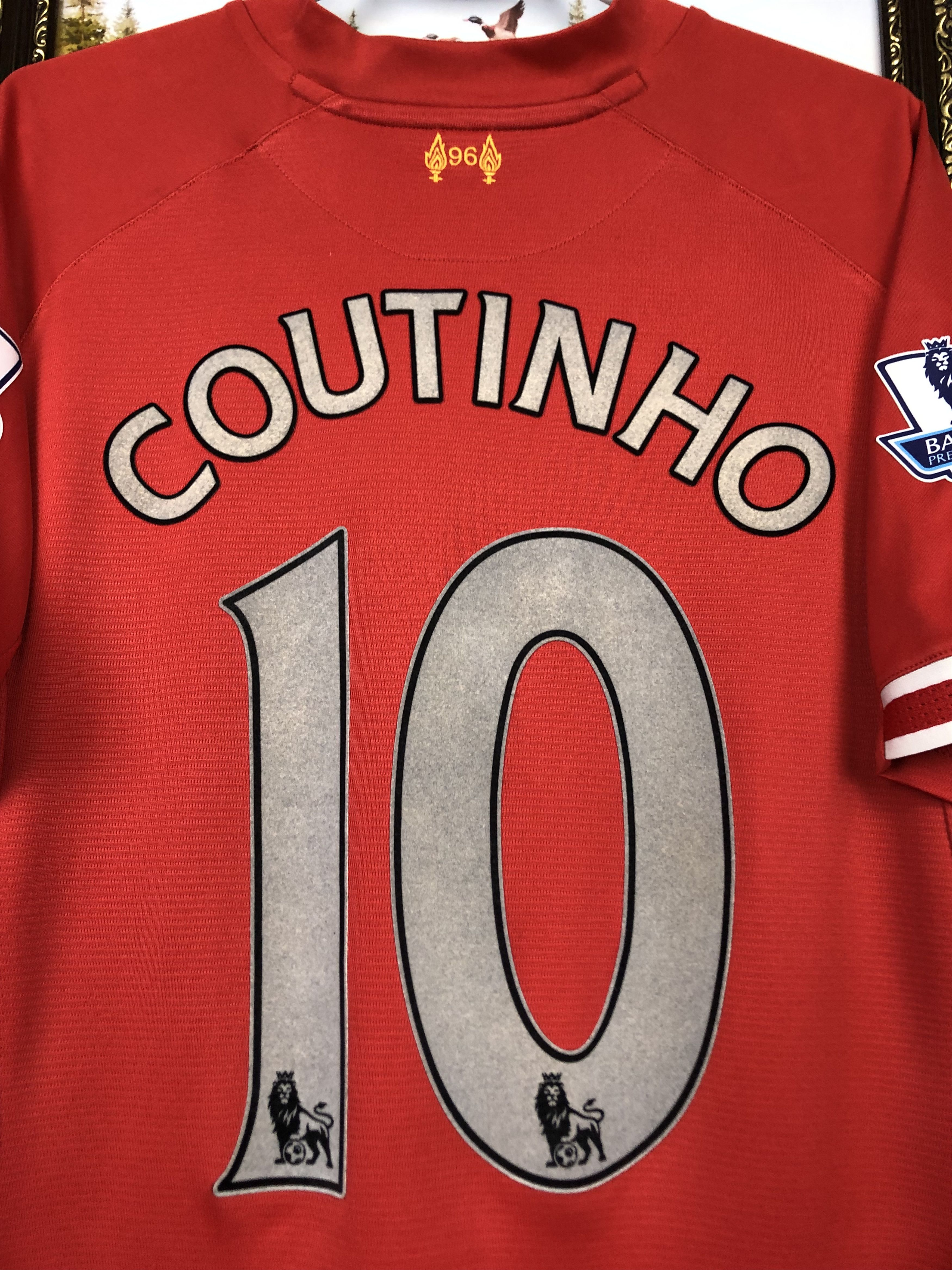 Other Liverpool football shirt 2013 Soccer Jersey #10 Coutinho Size US L / EU 52-54 / 3 - 10 Thumbnail