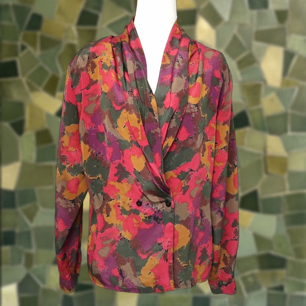 Vintage VINTAGE 90s Impressions pink and green abstract print shawl collar blouse M Size M / US 6-8 / IT 42-44 - 1 Thumbnail