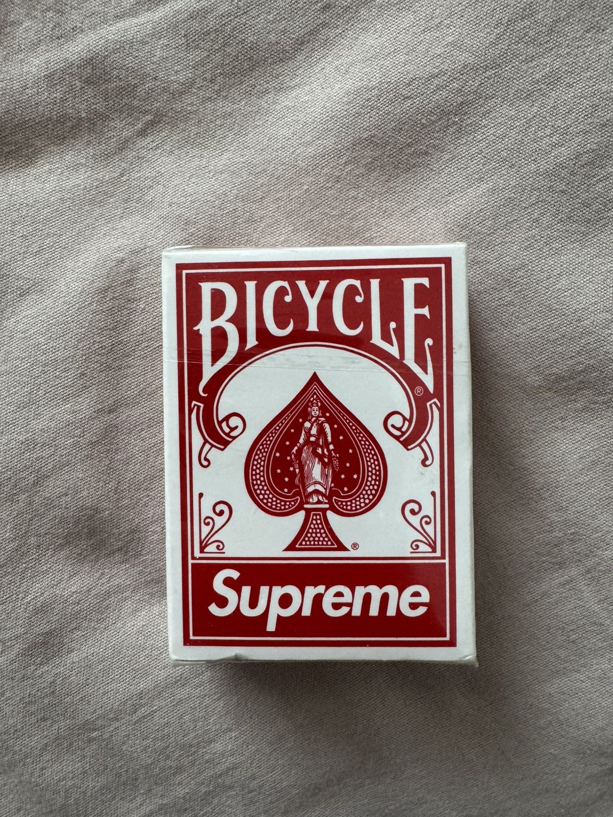 Supreme Supreme Bicycle Mini Playing Card Deck Size ONE SIZE - 1 Thumbnail
