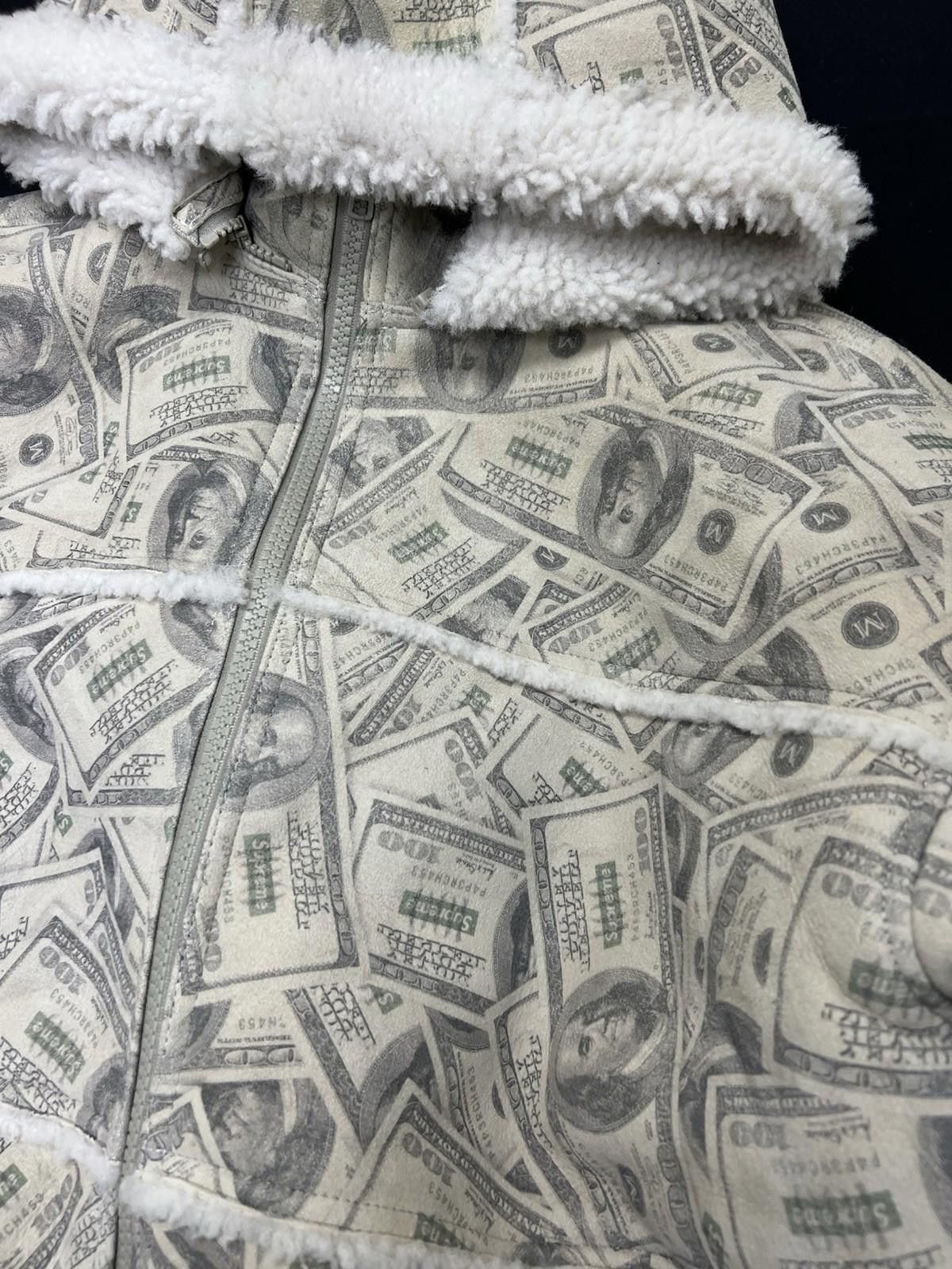 Supreme Supreme MM6 Maison Margiela Hooded Shearling Bomber Jacket L Size US L / EU 52-54 / 3 - 3 Thumbnail
