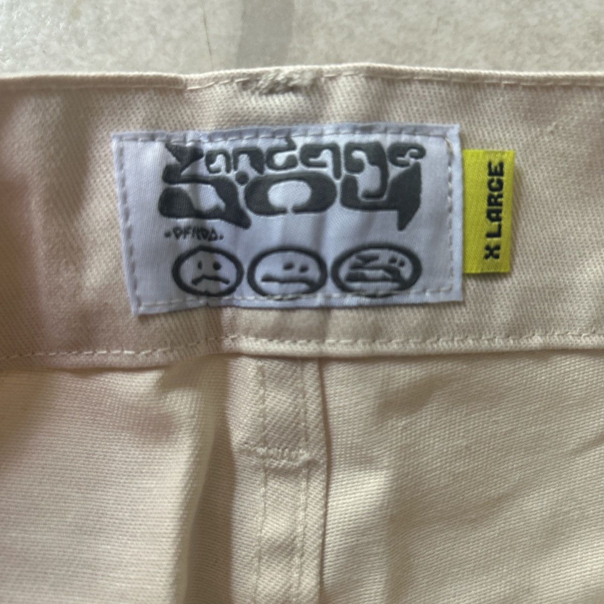 Vintage tan beige wide leg jeans vendage boy pants Size US 33 - 4 Thumbnail