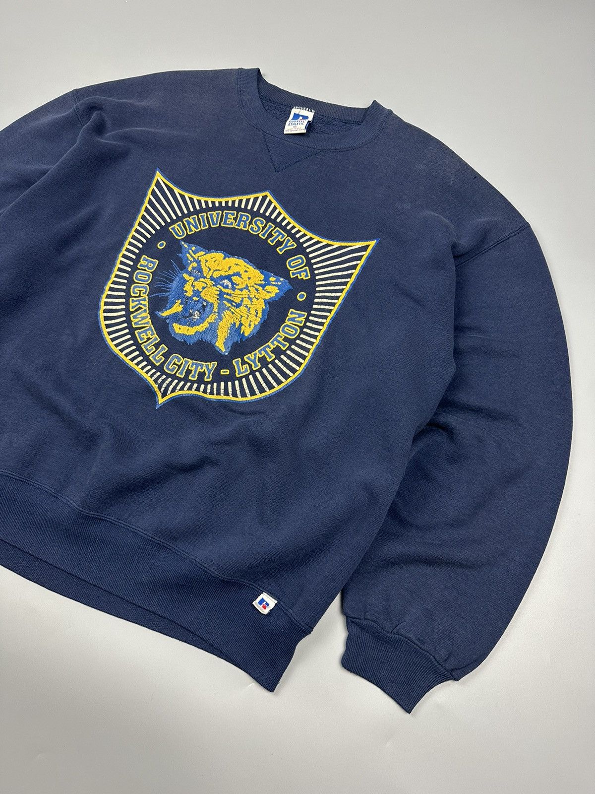 Russell Athletic × Vintage Vintage Russel Athletic University Sweatshirt Size US XL / EU 56 / 4 - 4 Thumbnail