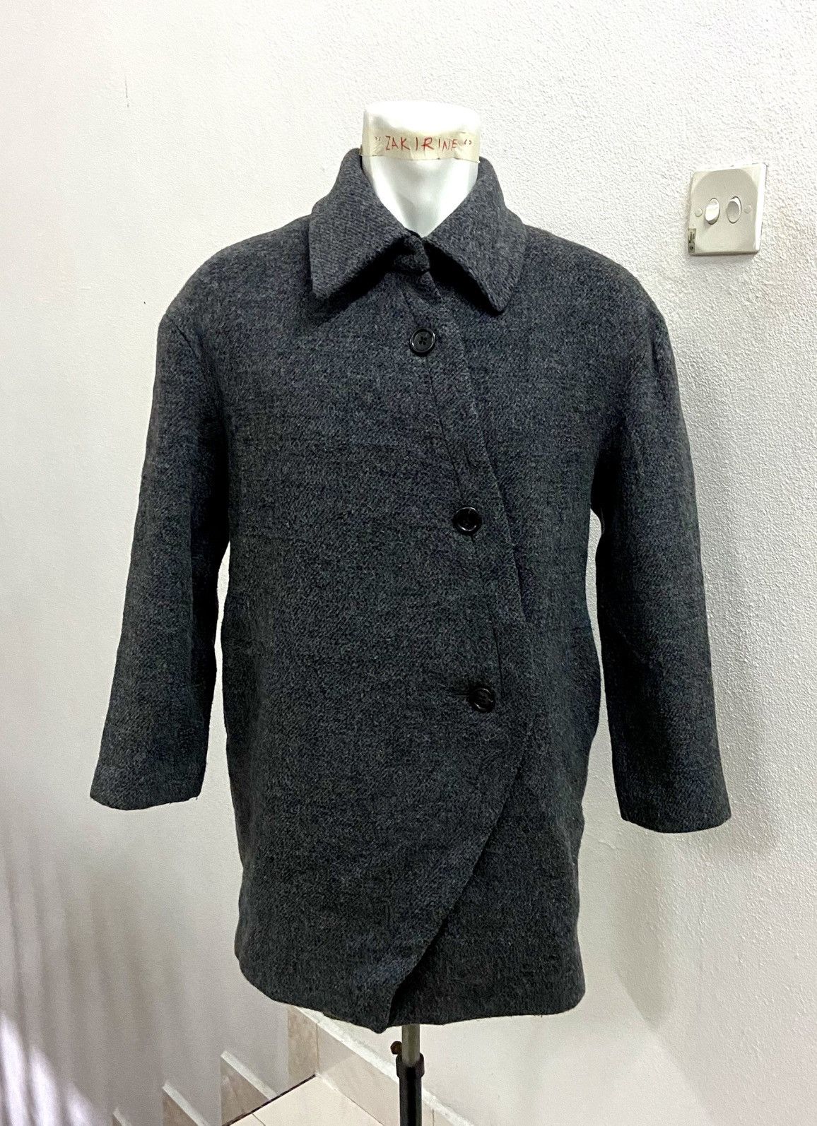 Hussein Chalayan HUSSEIN CHALAYAN WOOL JACKET Size S / US 4 / IT 40 - 2 Thumbnail
