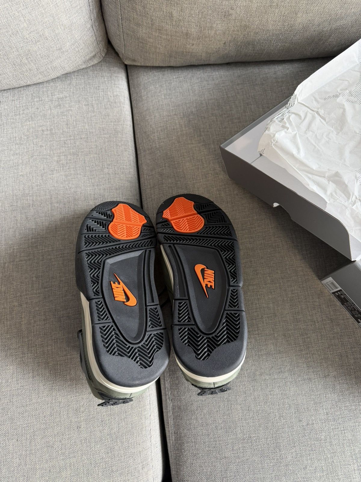 Jordan Brand Jordan retro 4 Undefeated Size US 6.5 / EU 39-40 - 3 Thumbnail