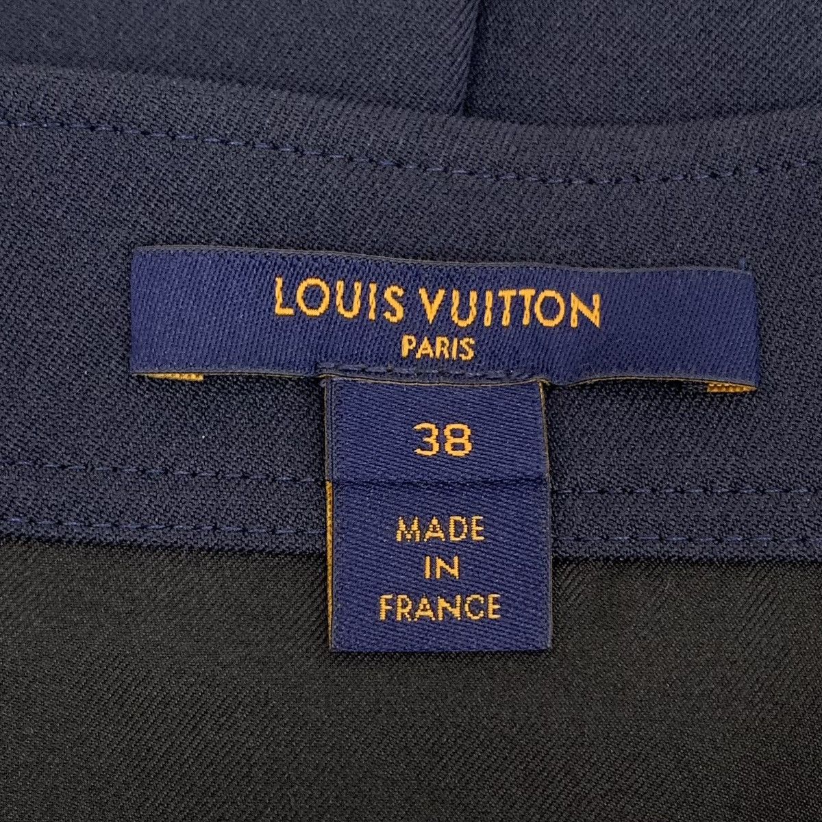 Louis Vuitton Louis Vuitton Navy Pleated Casual Skirt K26WX Size 26" / US 2 / IT 38 - 5 Thumbnail