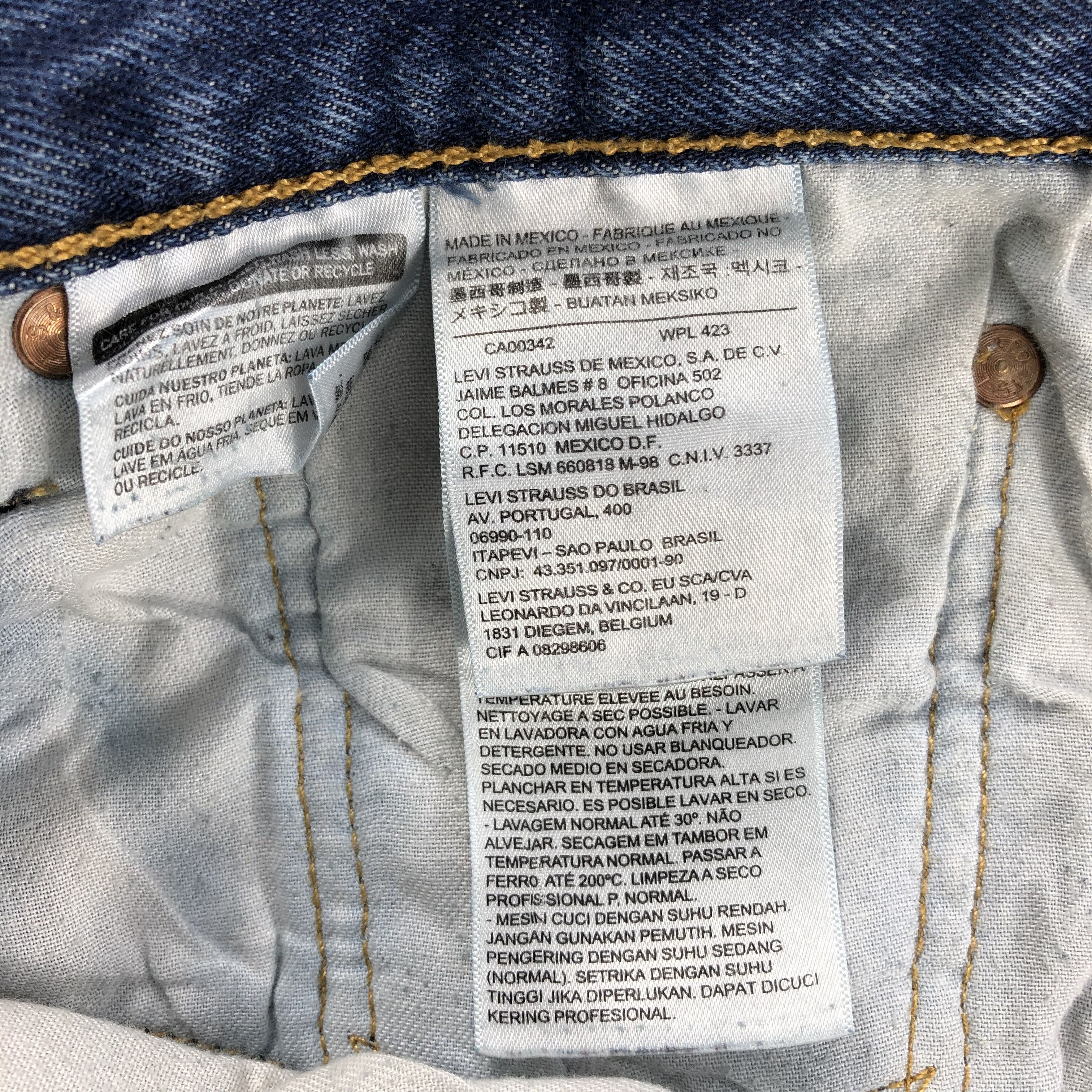 Levi's Vintage Blue Levis 501 Jeans-JM1004 Size US 35 - 10 Thumbnail