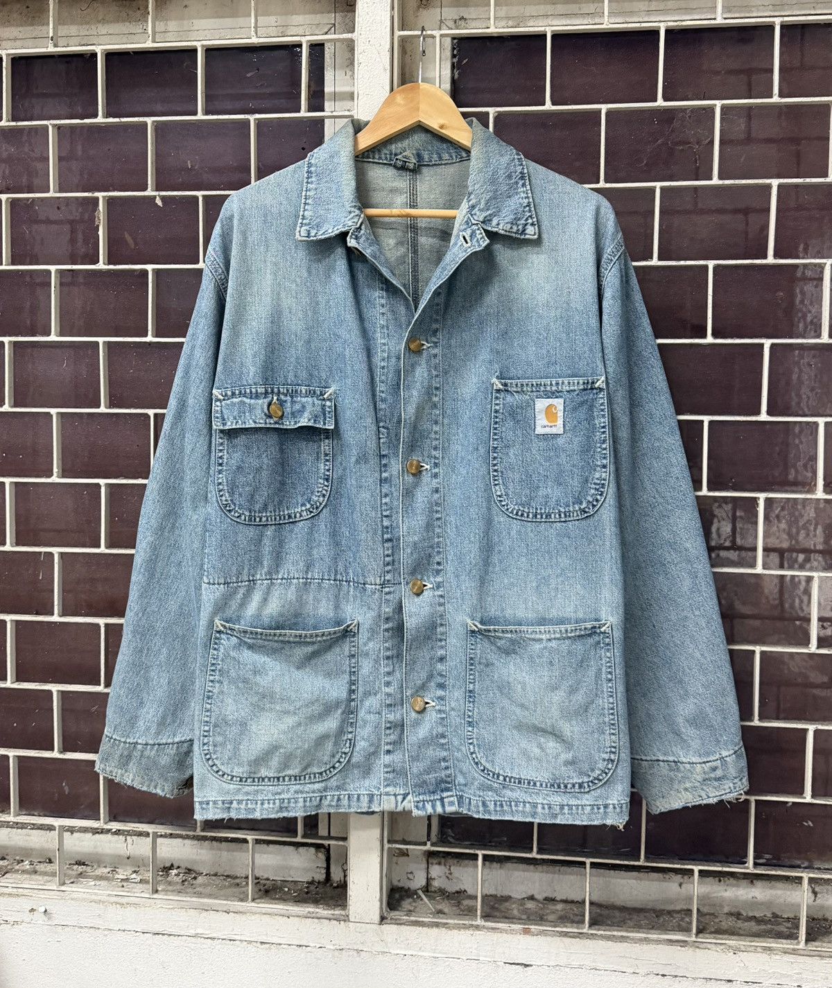 Carhartt VTG Carhartt Denim Chore Jacket Faded Distressed Workwear Size US L / EU 52-54 / 3 - 1 Thumbnail