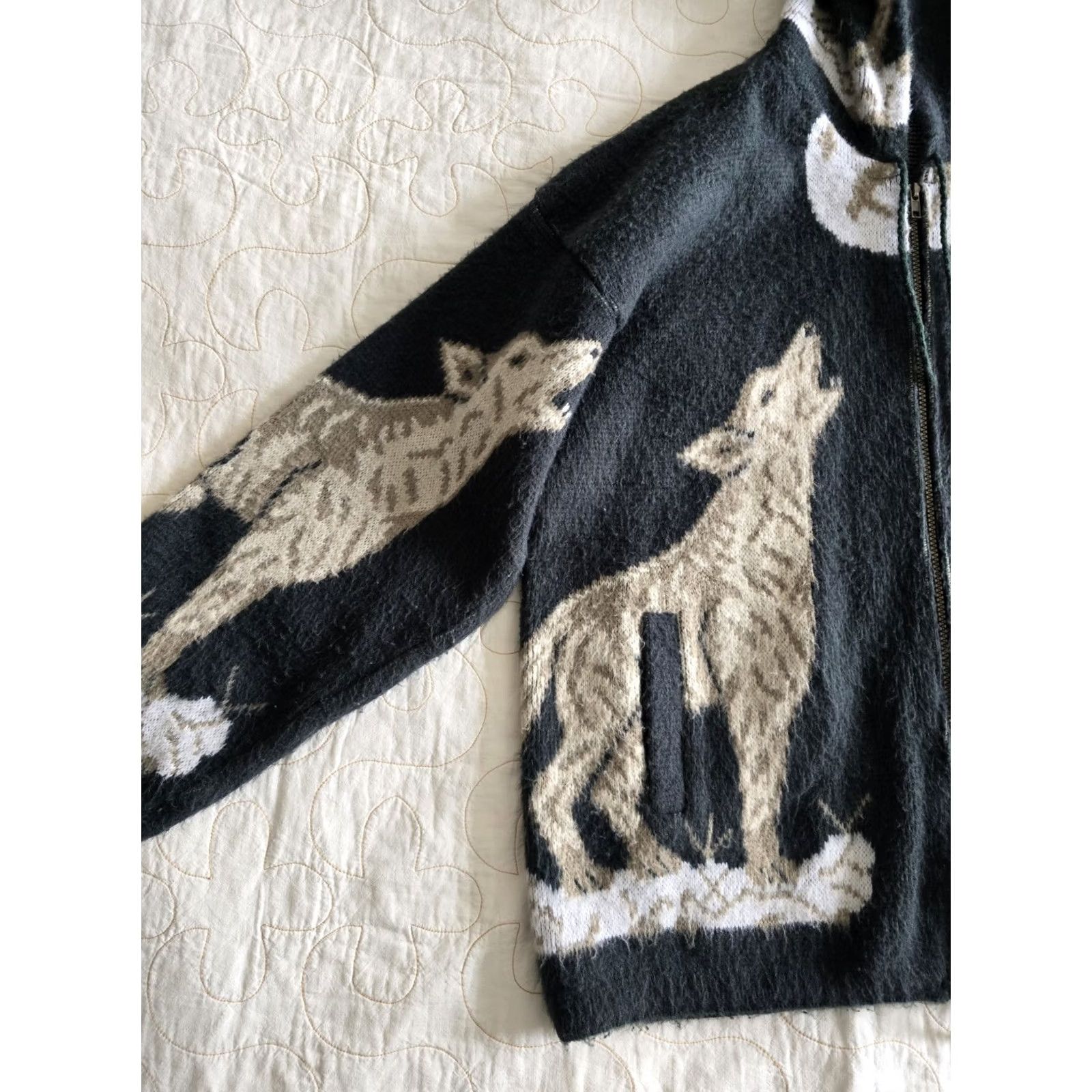 Vintage VINTAGE Howling Wolf & Moon Green Wool Jacket. Adult XL 2XL. Ecuador Mens Size US XL / EU 56 / 4 - 4 Thumbnail