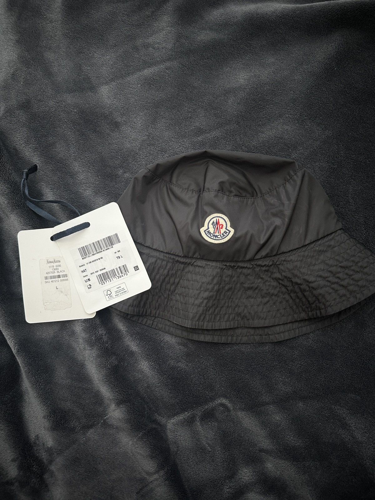 image of Moncler Black Bucket Hat - Large, Men's