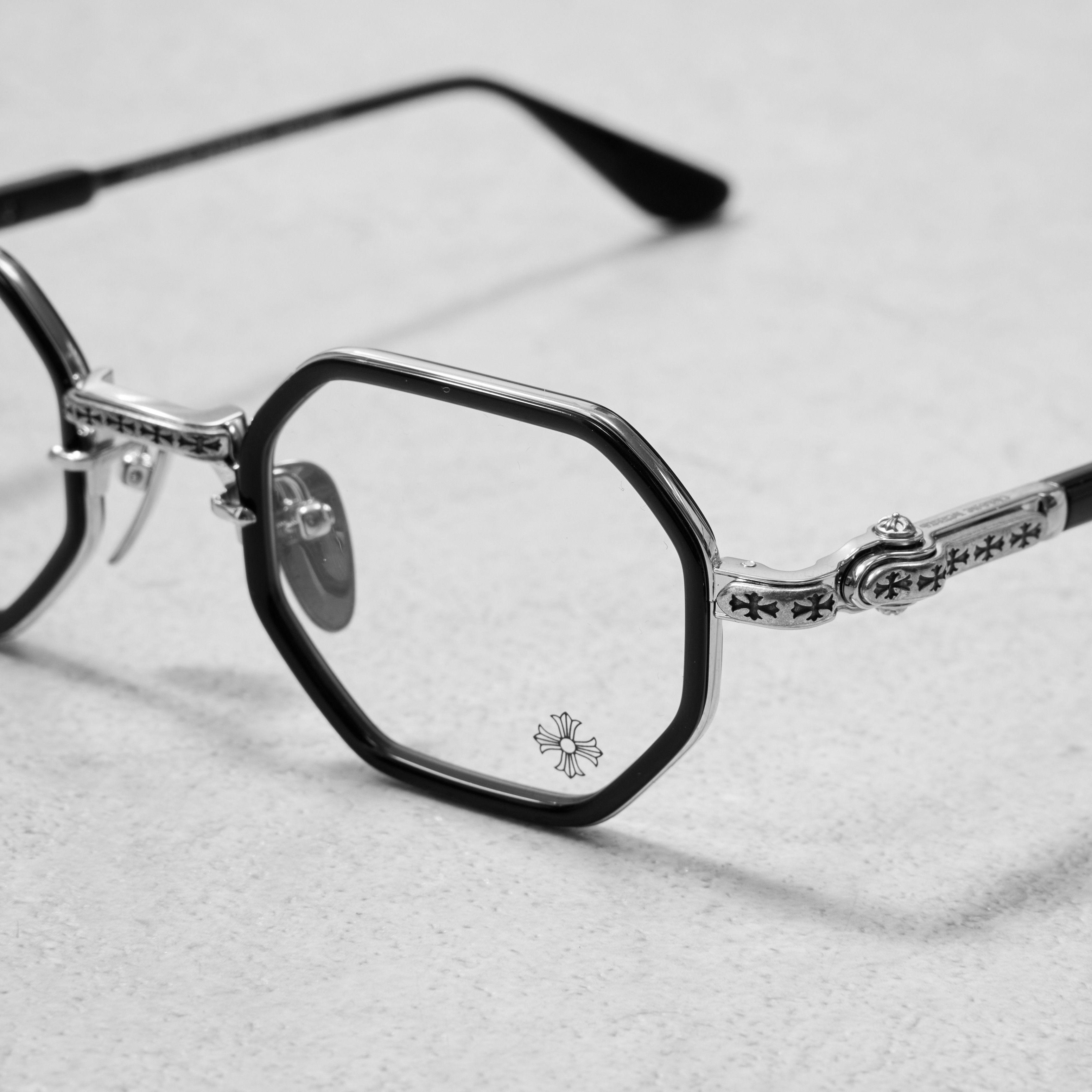 Chrome Hearts CHROME HEARTS TATTERS Size ONE SIZE - 9 Thumbnail