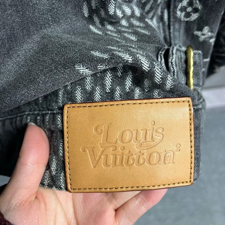 Louis Vuitton Louis Vuitton Black presbyopic full print patchwork casual Size US S / EU 44-46 / 1 - 5 Thumbnail
