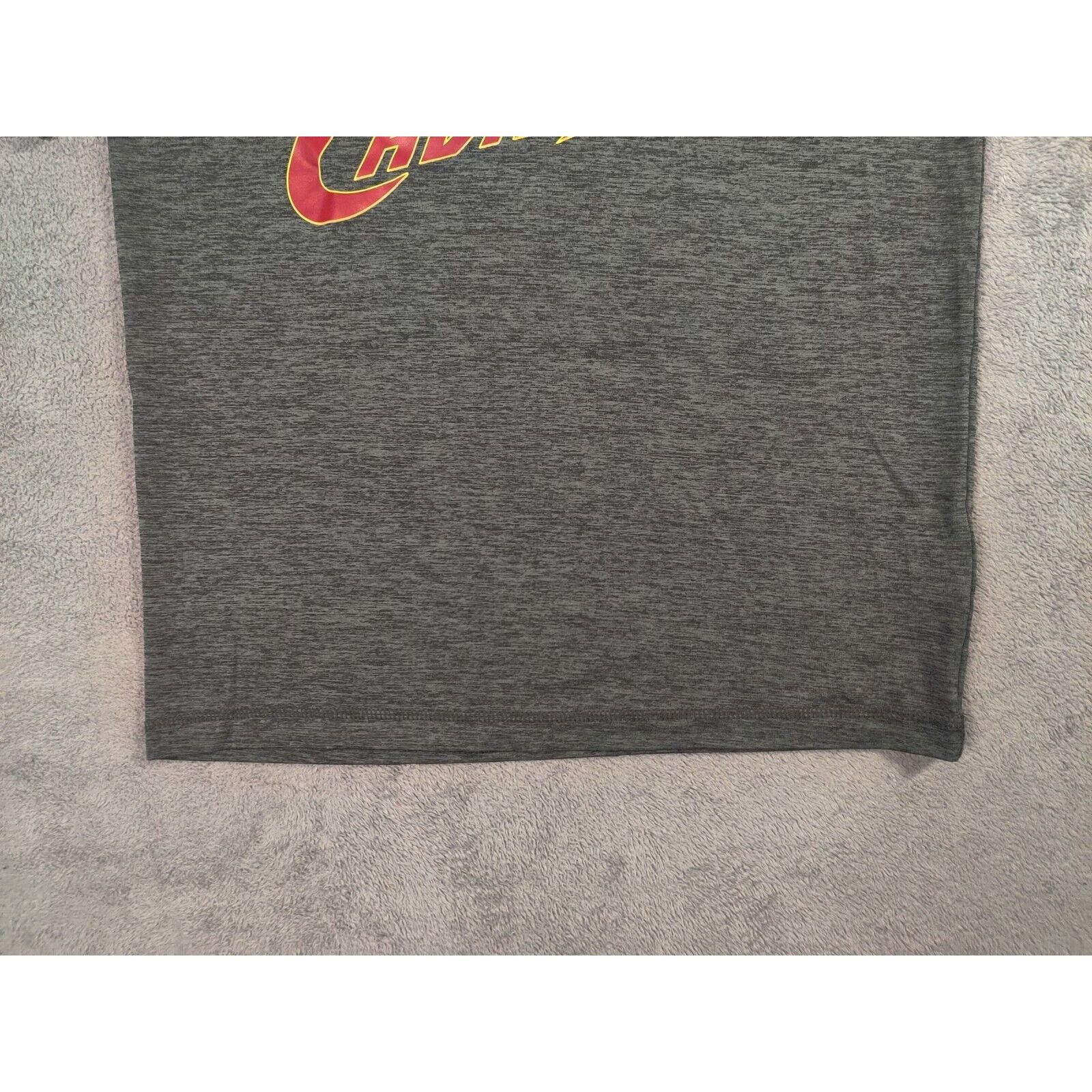 Majestic Cleveland Cavaliers Shirt Mens Property of Cleveland Cavs Size US M / EU 48-50 / 2 - 4 Thumbnail