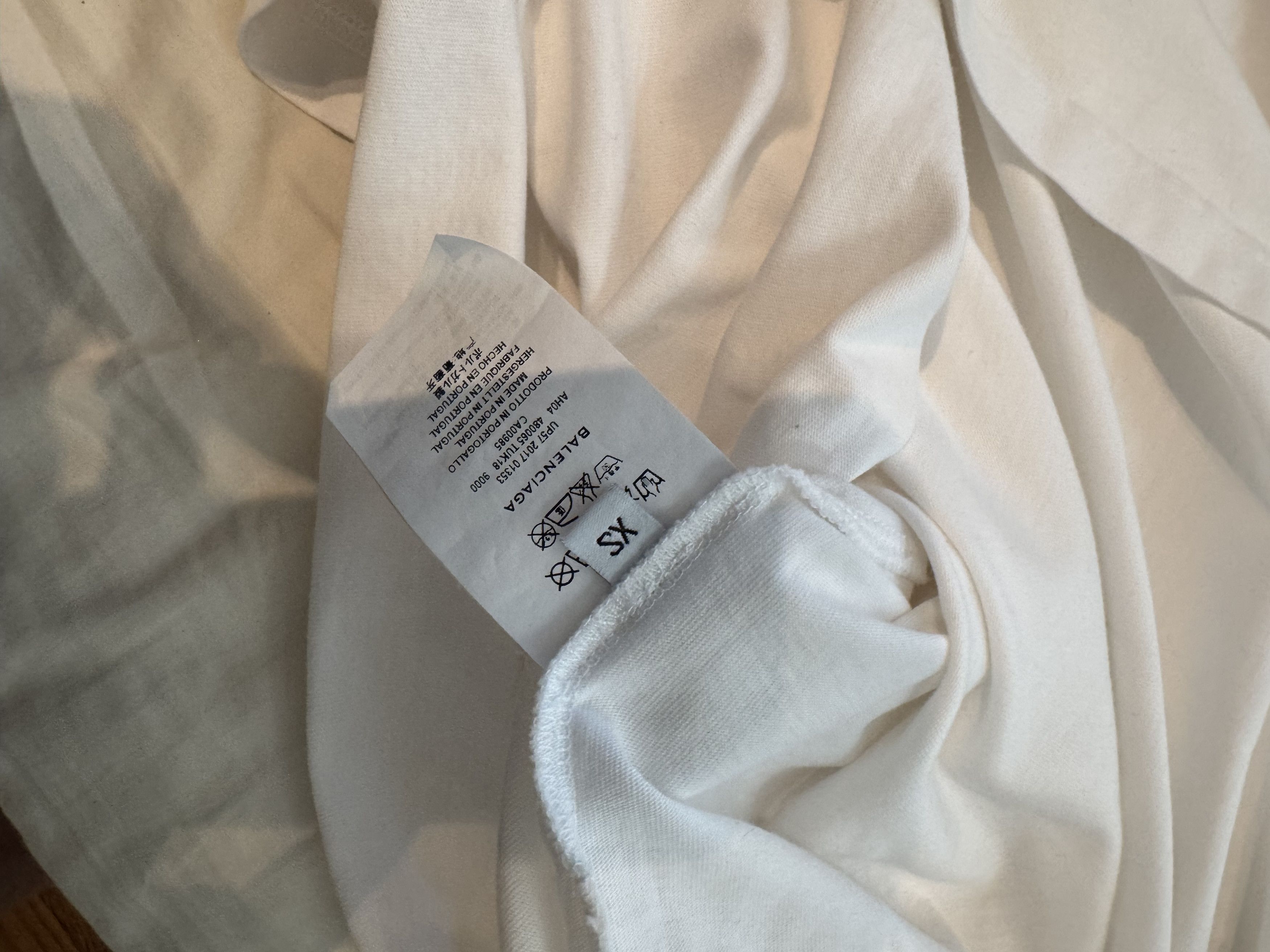Balenciaga Balenciaga Femme Fatale T-Shirt Size US XS / EU 42 / 0 - 4 Thumbnail