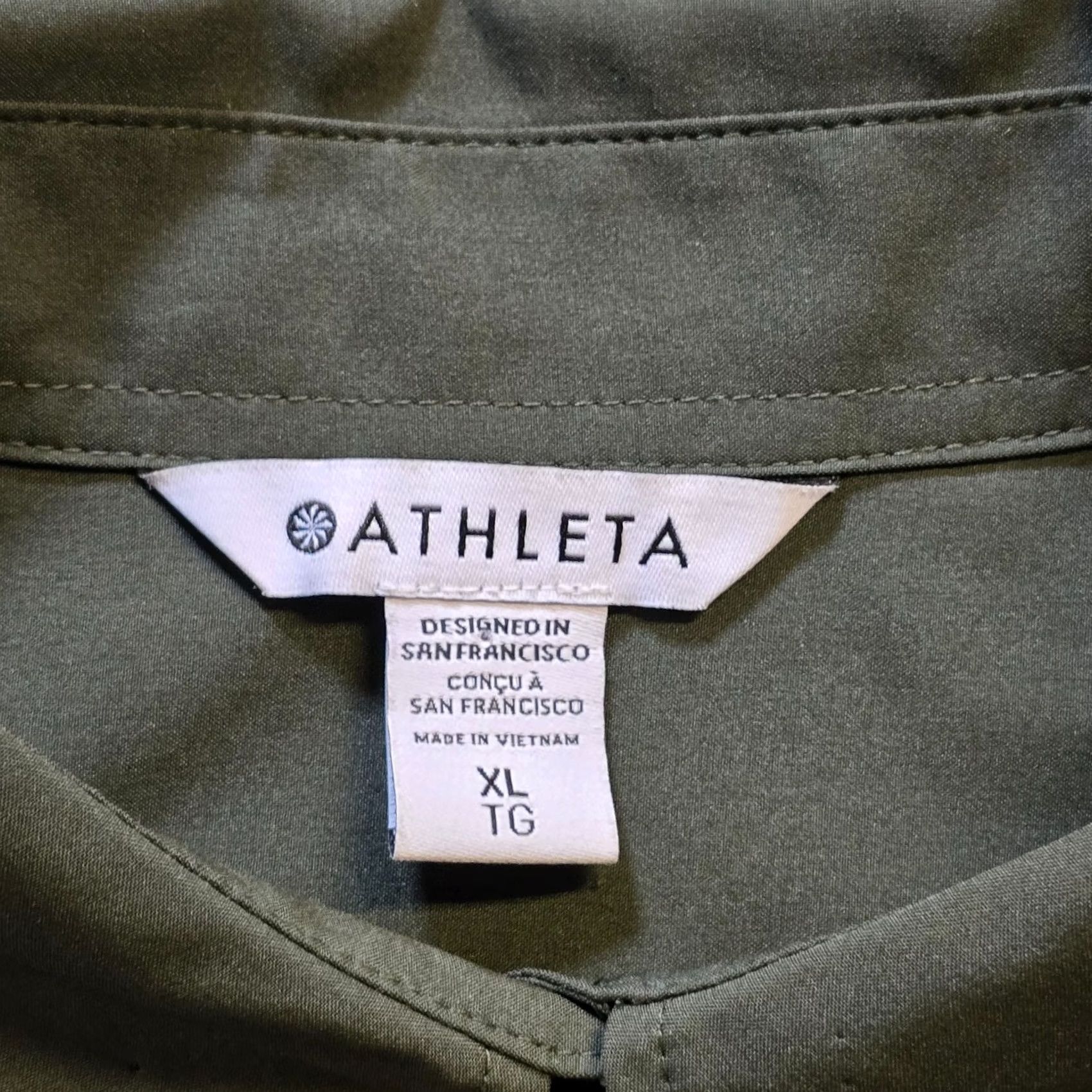Athleta Athleta Top Womens XL Green Cropped Stretch Tech Button Capsule Lightweight Blouse Shirt Womens XS? Size XL / US 12-14 / IT 48-50 - 4 Thumbnail