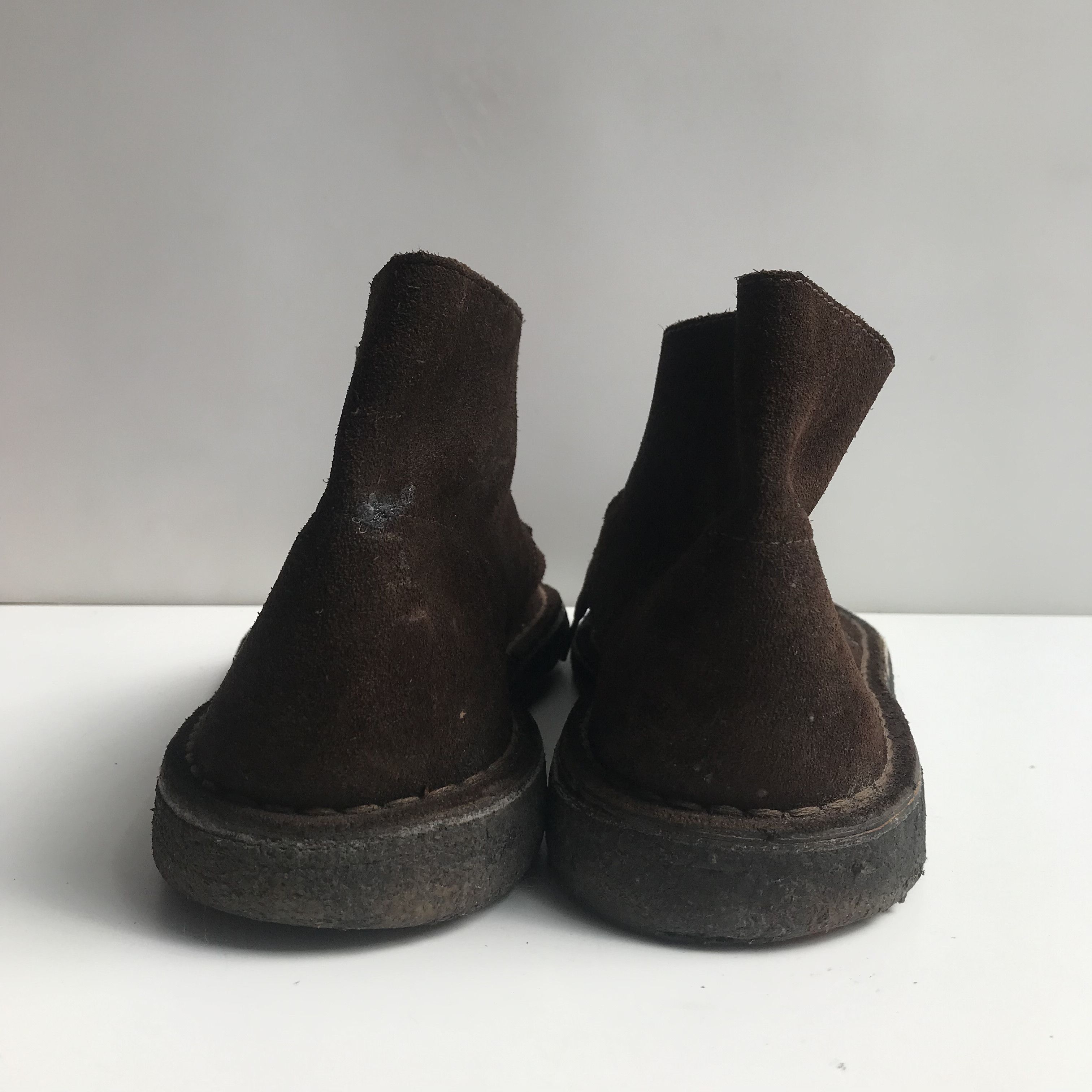 Clarks Vintage MK1 Clarks Dessert Boots Dark Brown Chocolate Suede Size US 9 / EU 42 - 2 Thumbnail