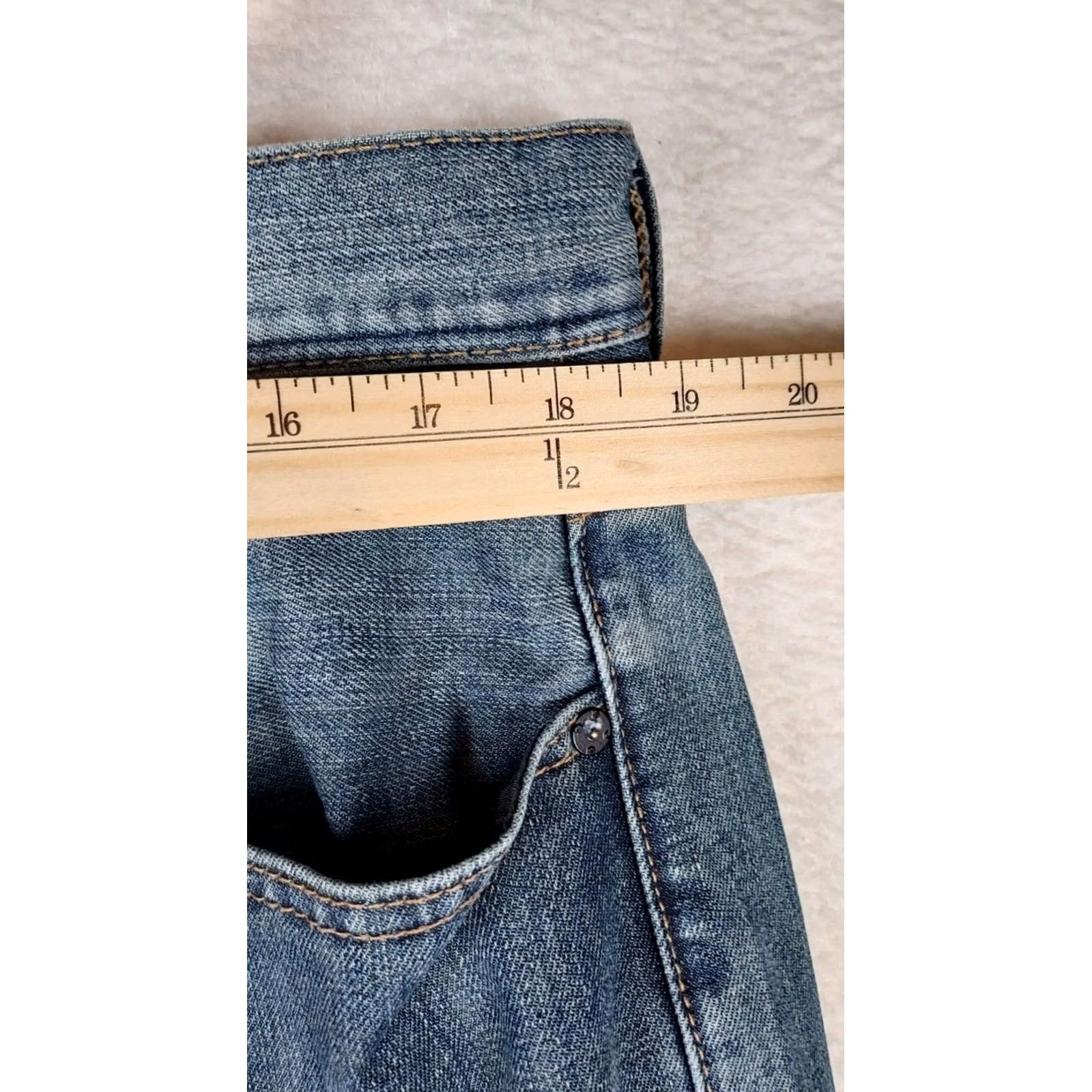 Sean John Sean John Hamilton Relaxed Fit Jeans Men’s 36x30 Blue Denim Jeans Men 36 Blue Denim 5-Pocket Logo Slim Straight Modern Size US 36 / EU 52 - 3 Thumbnail