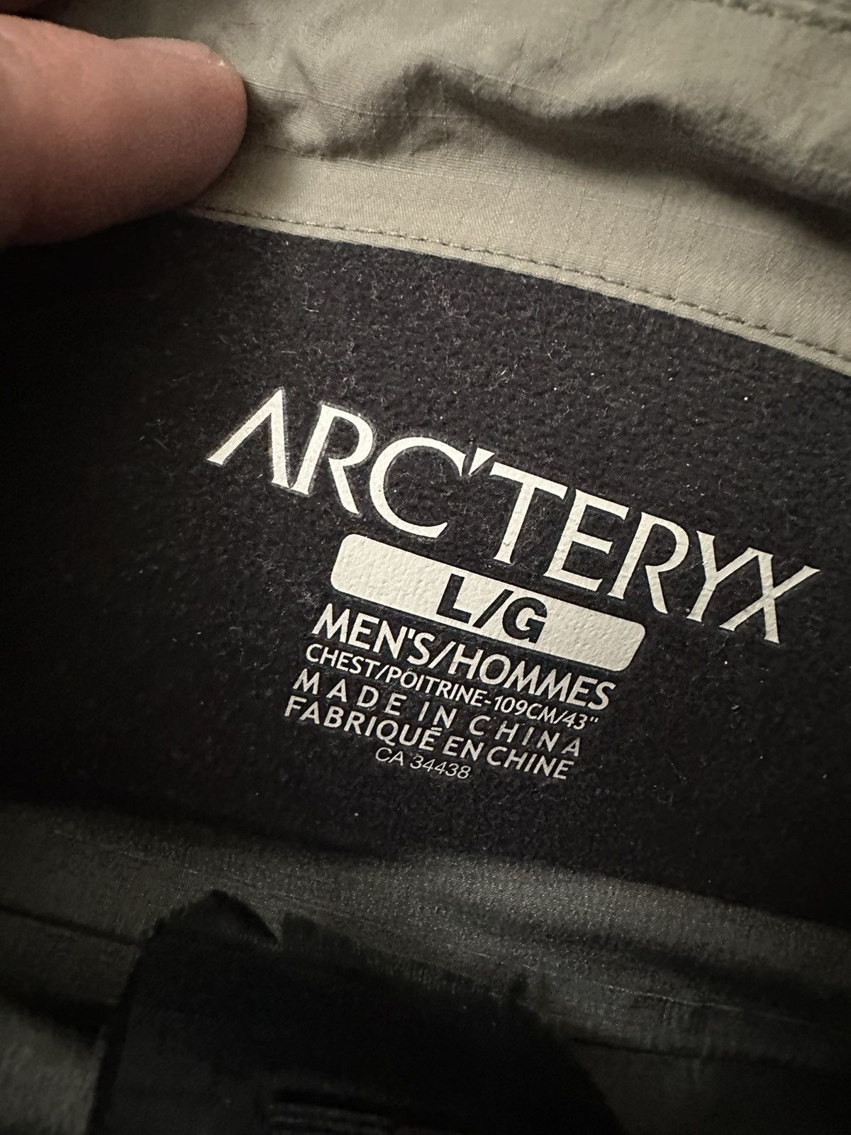 Arc'teryx RARE Arcteryx Beta Alpha SL Beige Gore Tex Jacket Red Zipper Size US L / EU 52-54 / 3 - 10 Thumbnail