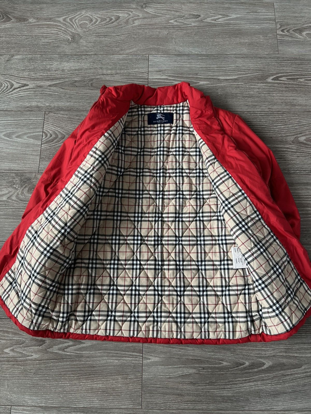 Burberry × Vintage ‼️VINTAGE BURBERRY FULL CELL RED WARM WINTER JACKET‼️ Size M / US 6-8 / IT 42-44 - 13 Thumbnail